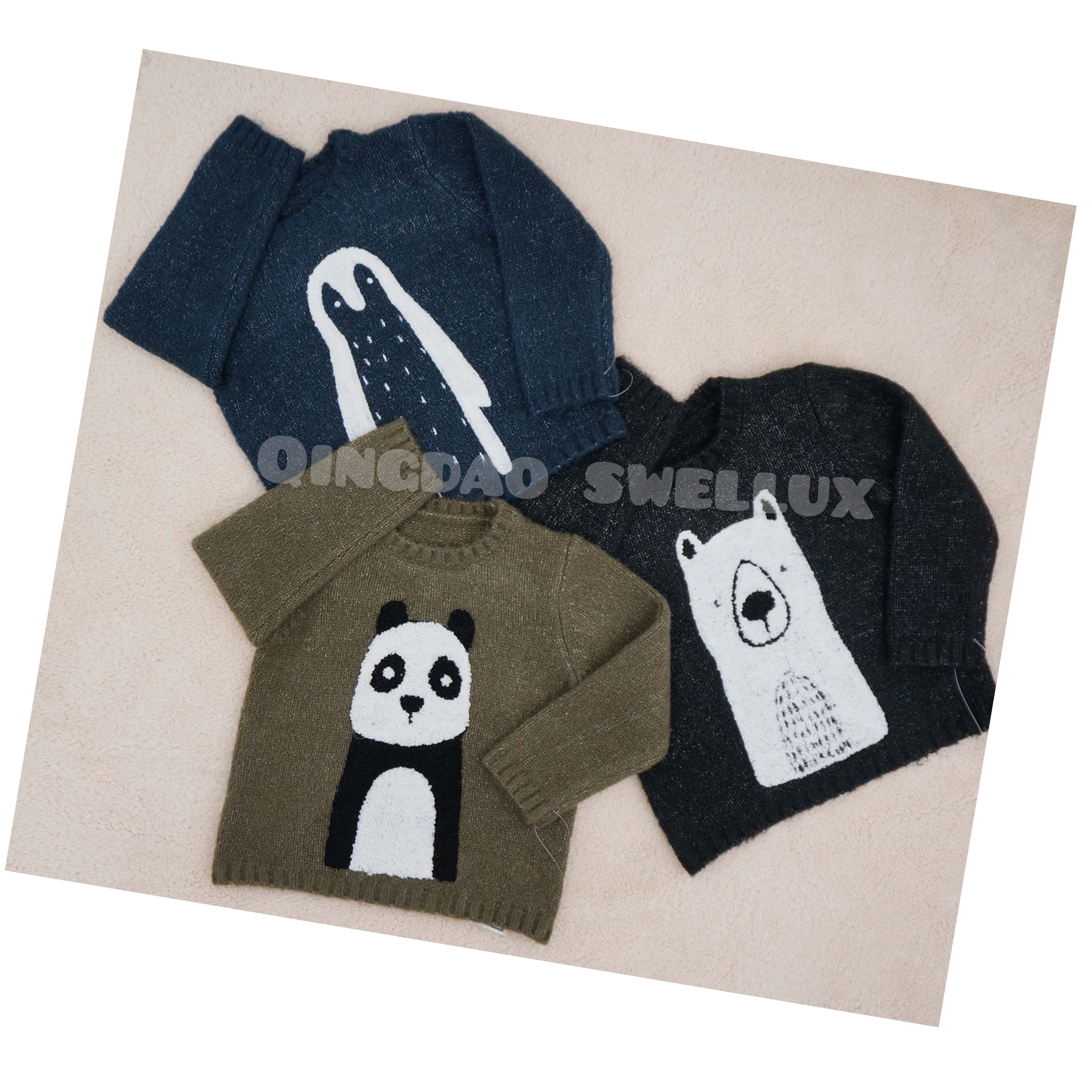 7gg Boy Sweater With Towel Embroidery