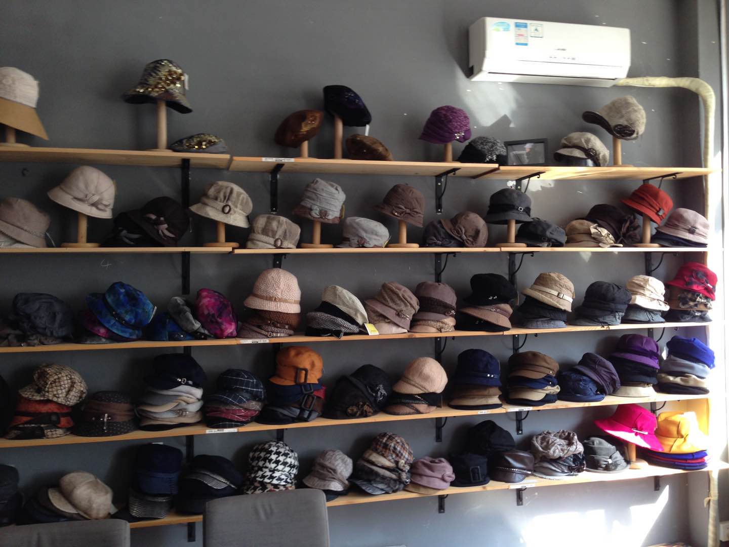Seton Clothing (Dalian) Co., Ltd. – 布帽 1