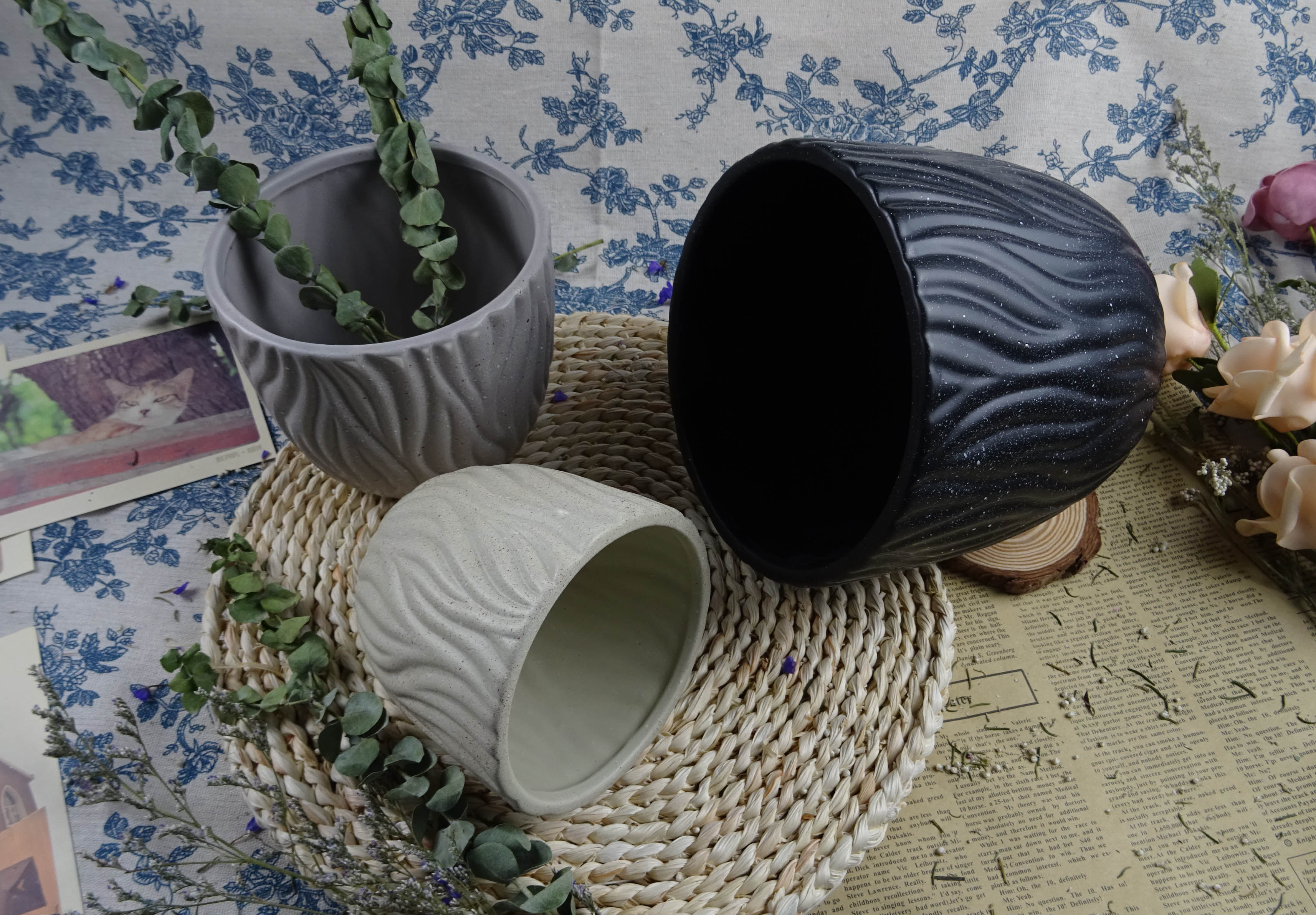 Flower pot