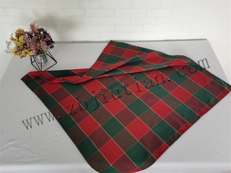 Christmas Lurex Red/ Green Table Cloth