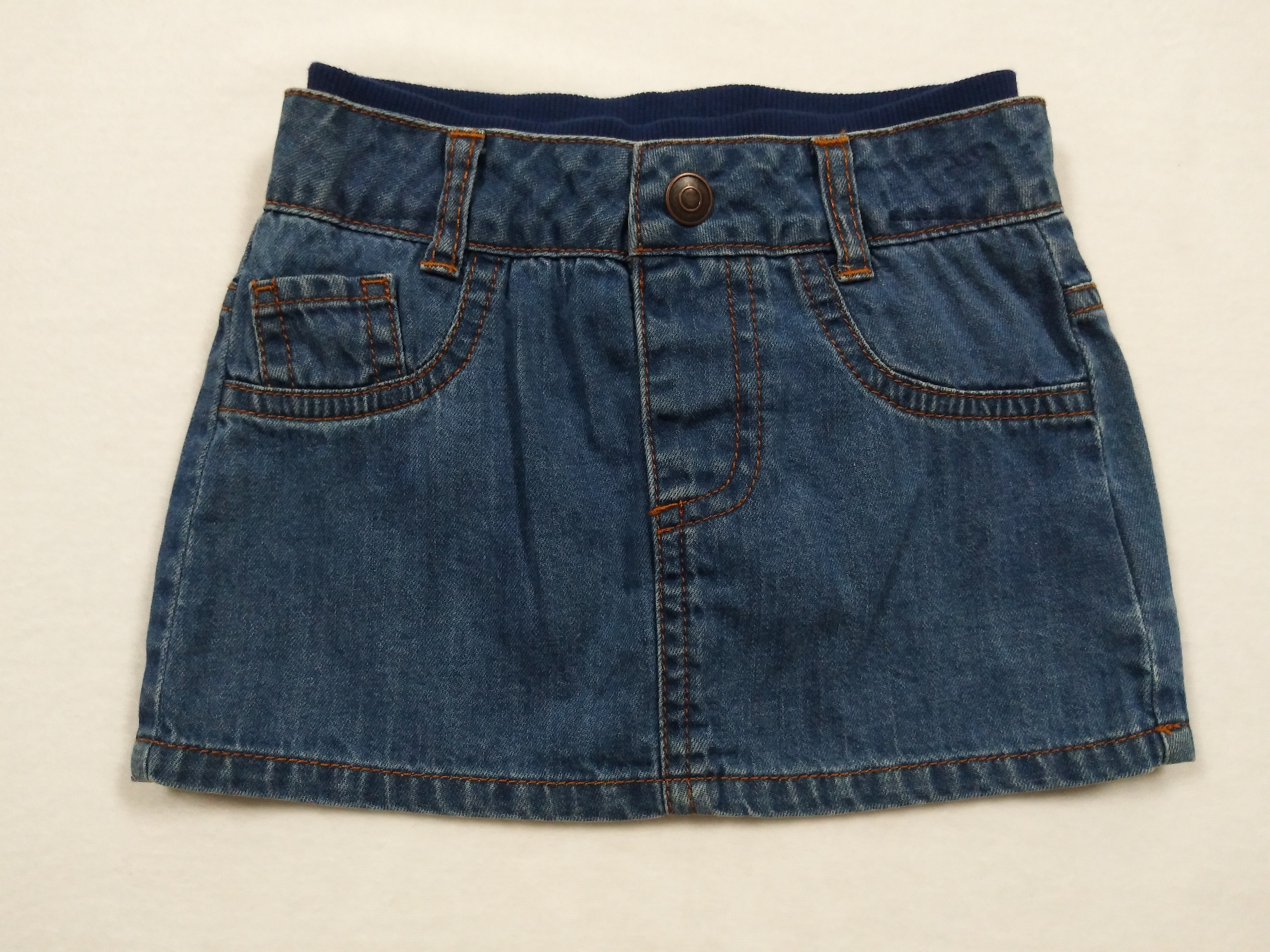 girl's skirt