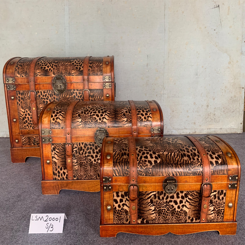 Wooden Trunk