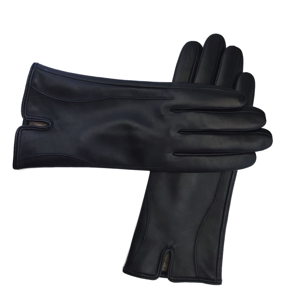 Classic lady's genuine leather glove for winter