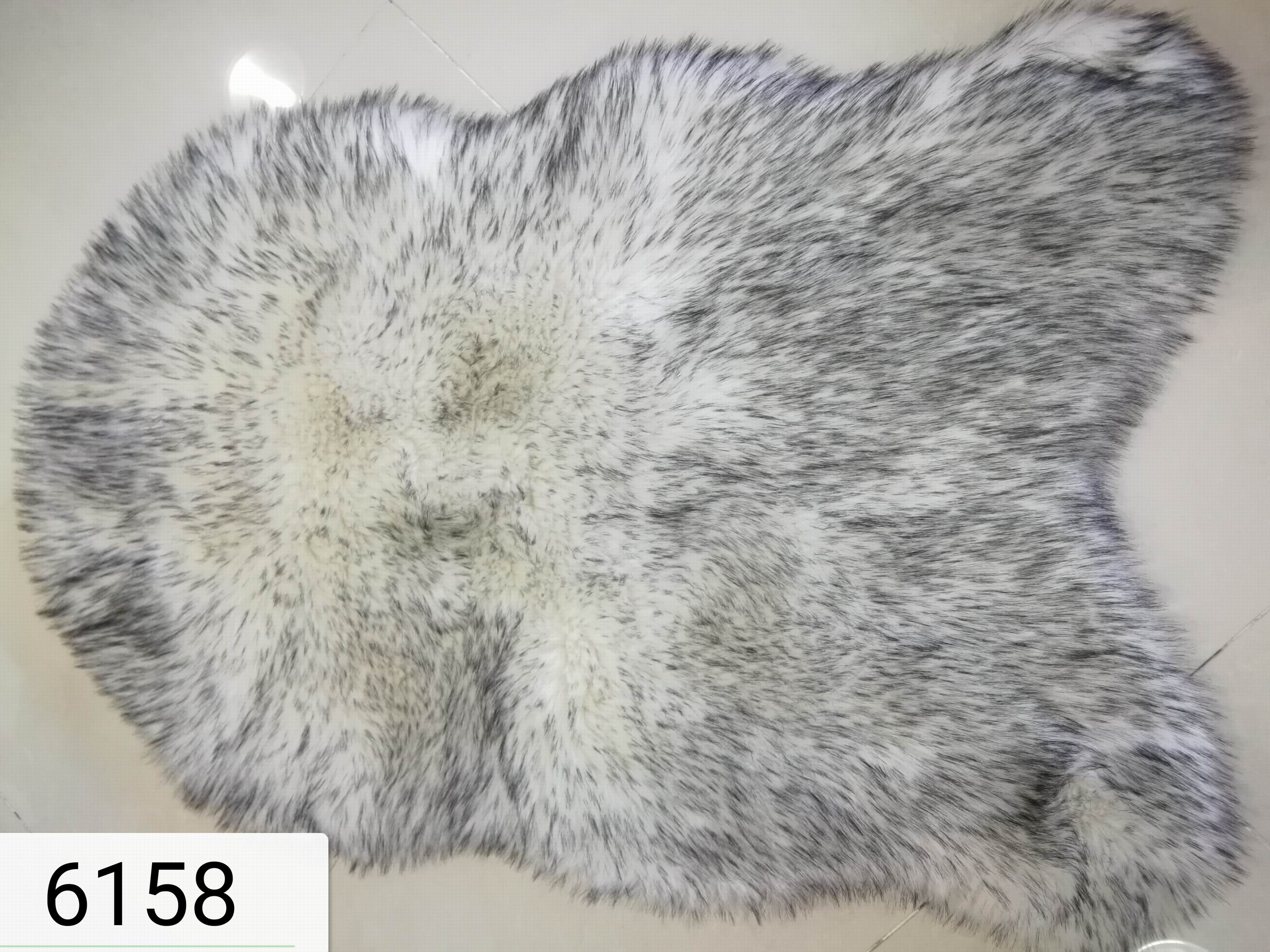 Luxurious Faux fur mat