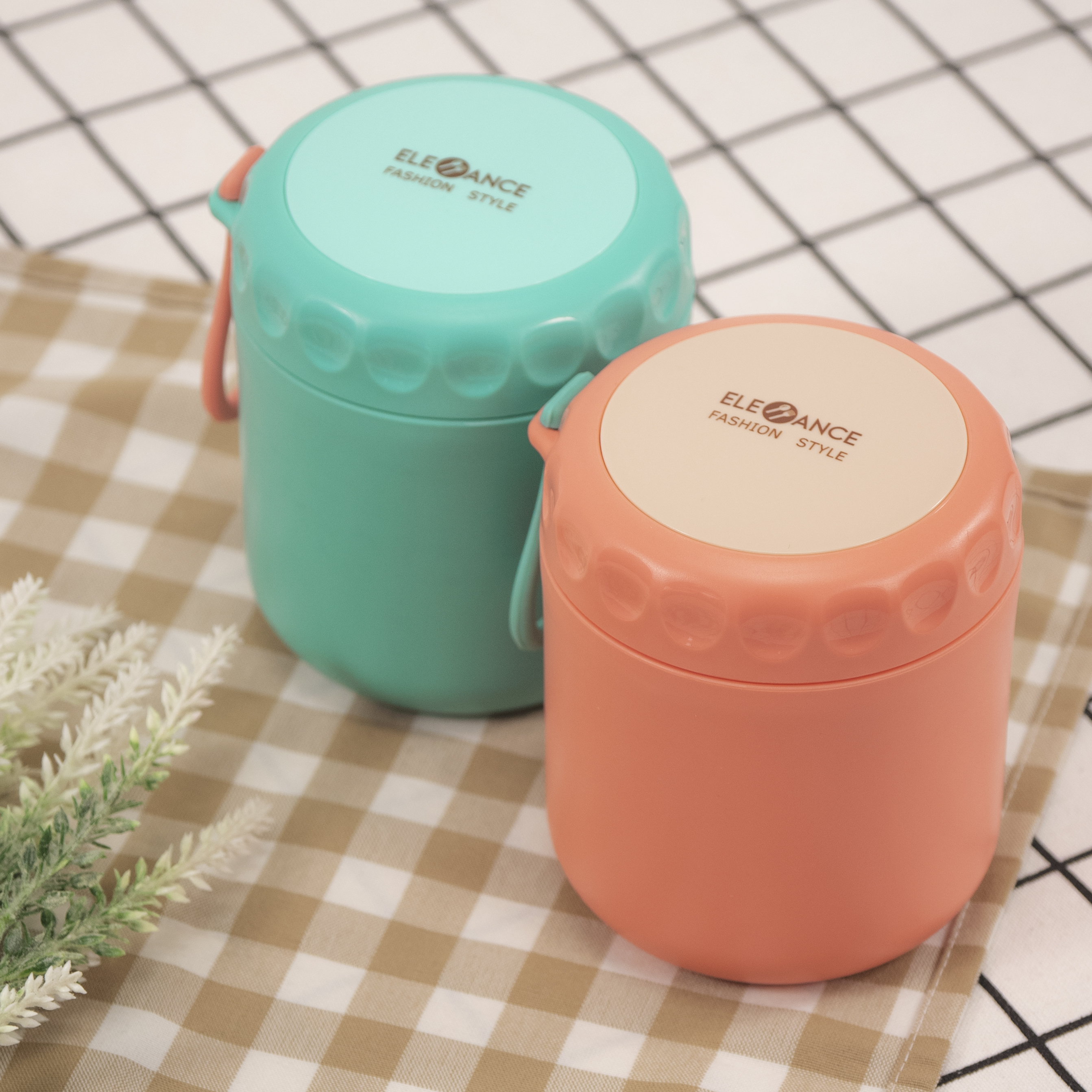 plastic lunch box