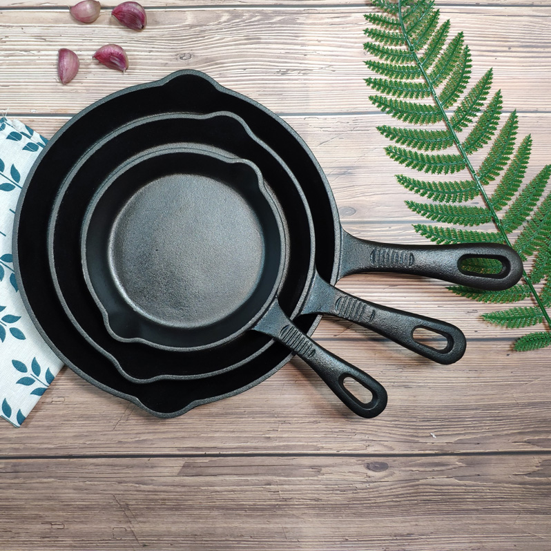 Cast iron frypan