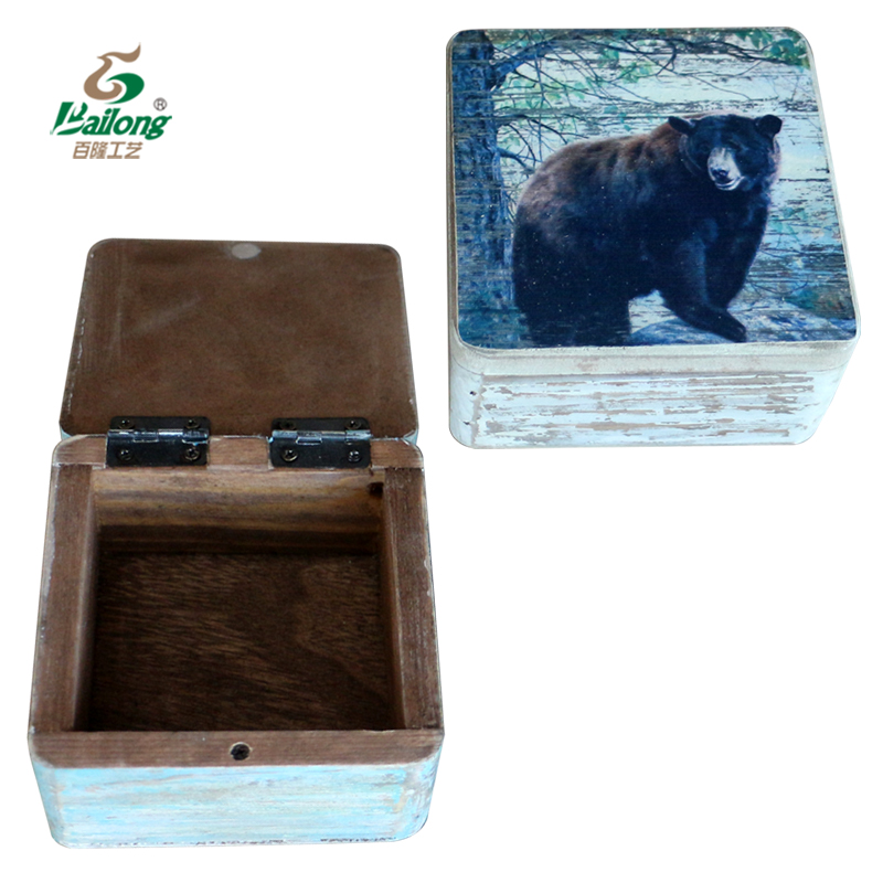 Rustic small wooden gift box