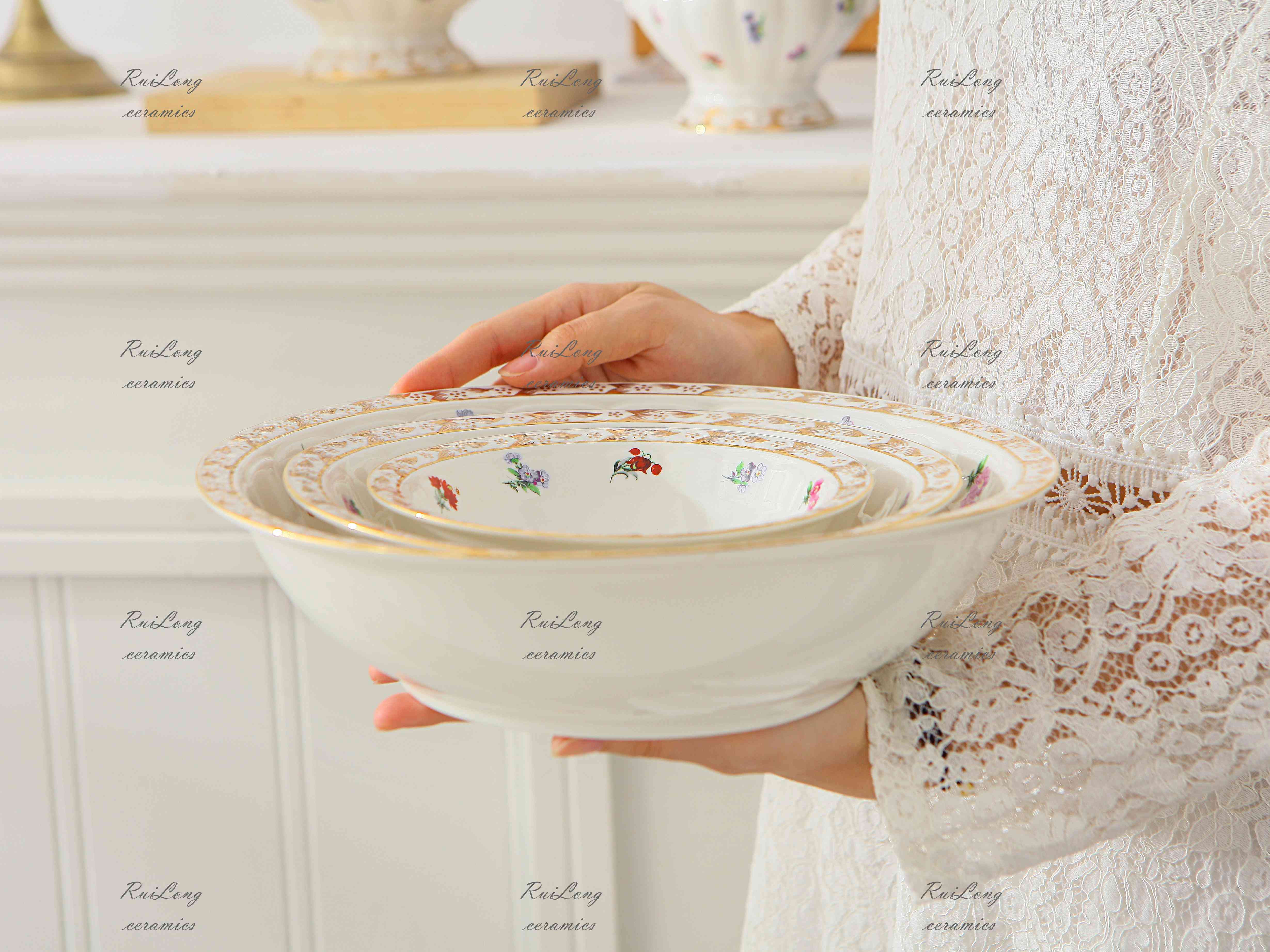 Factory direct latest design wholesale flower pattern ceramic salad bowl