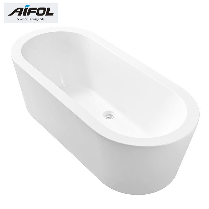 Free standing bathtub