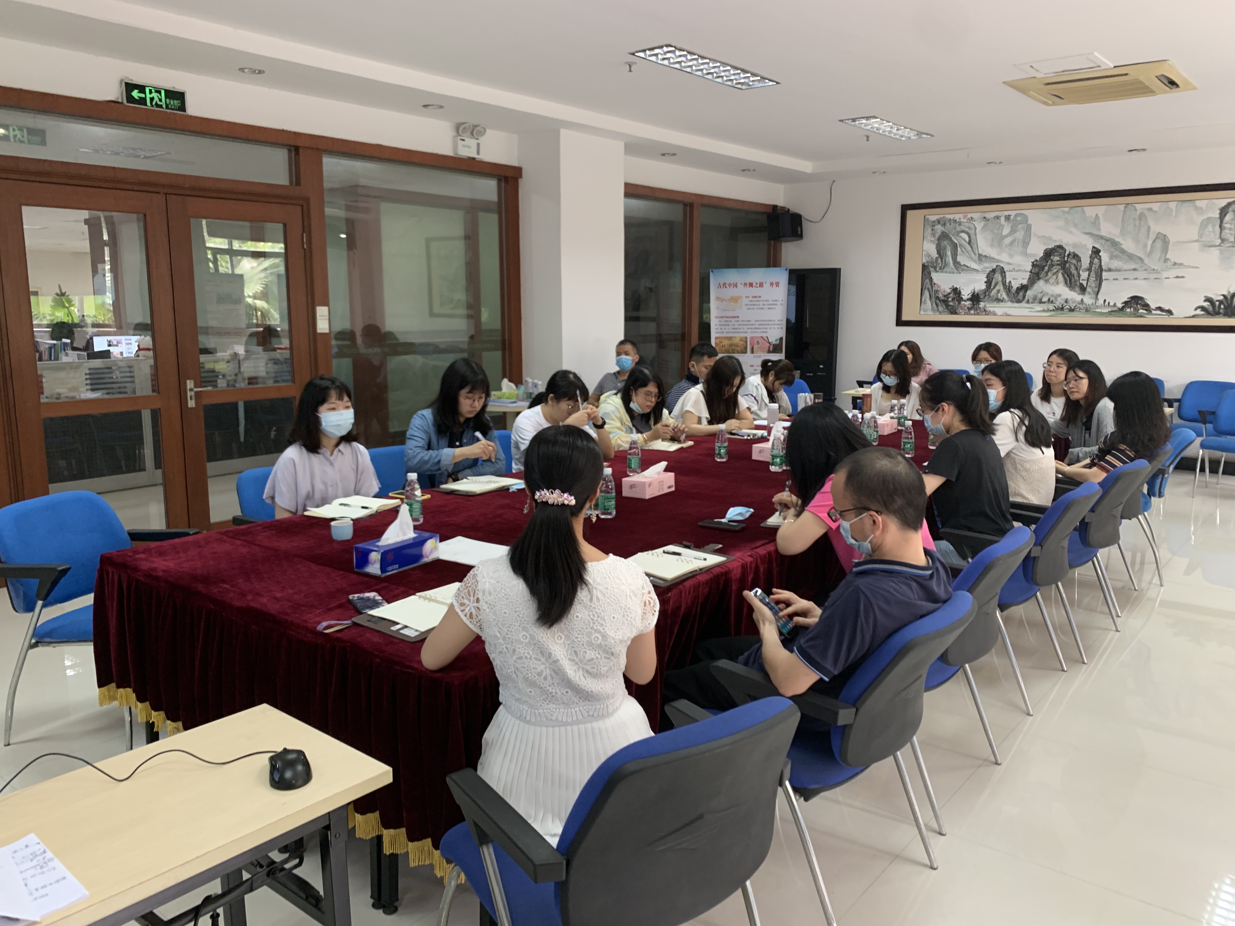 Zhaoqing Haotong E-commerce Co., Ltd. – Outdoor chairs 1