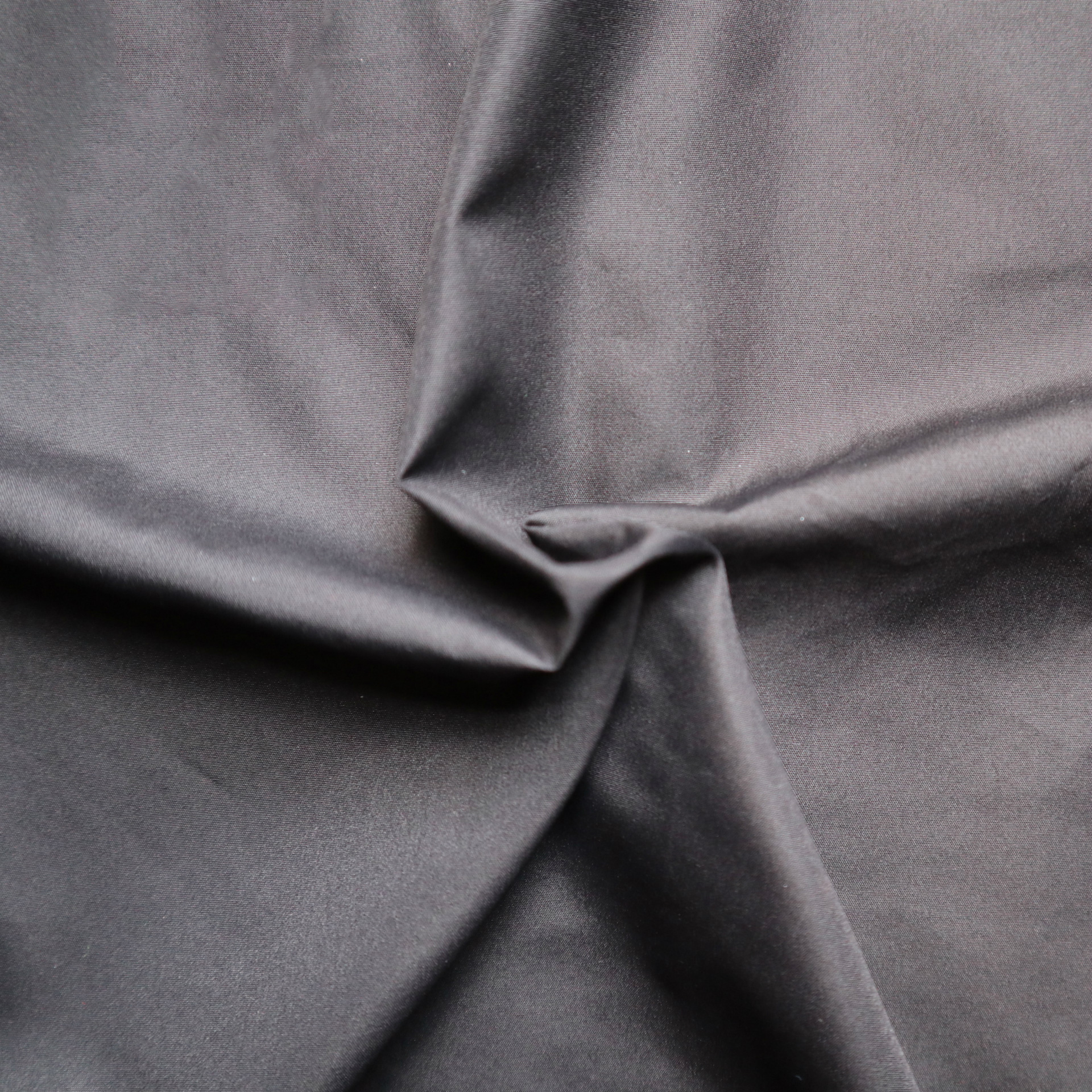 100%poly 50D 300T full dull pongee