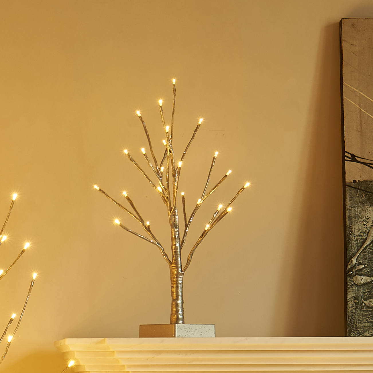 Lighted tabletop decoration tree Battery Operated