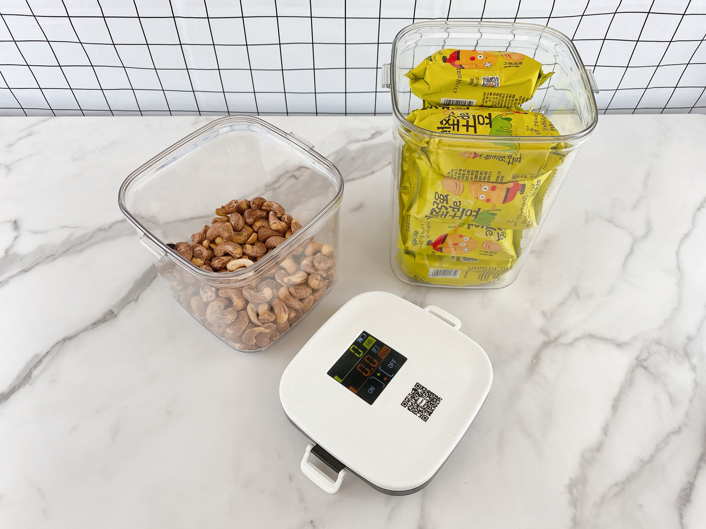 Intelligent Vacuum Container