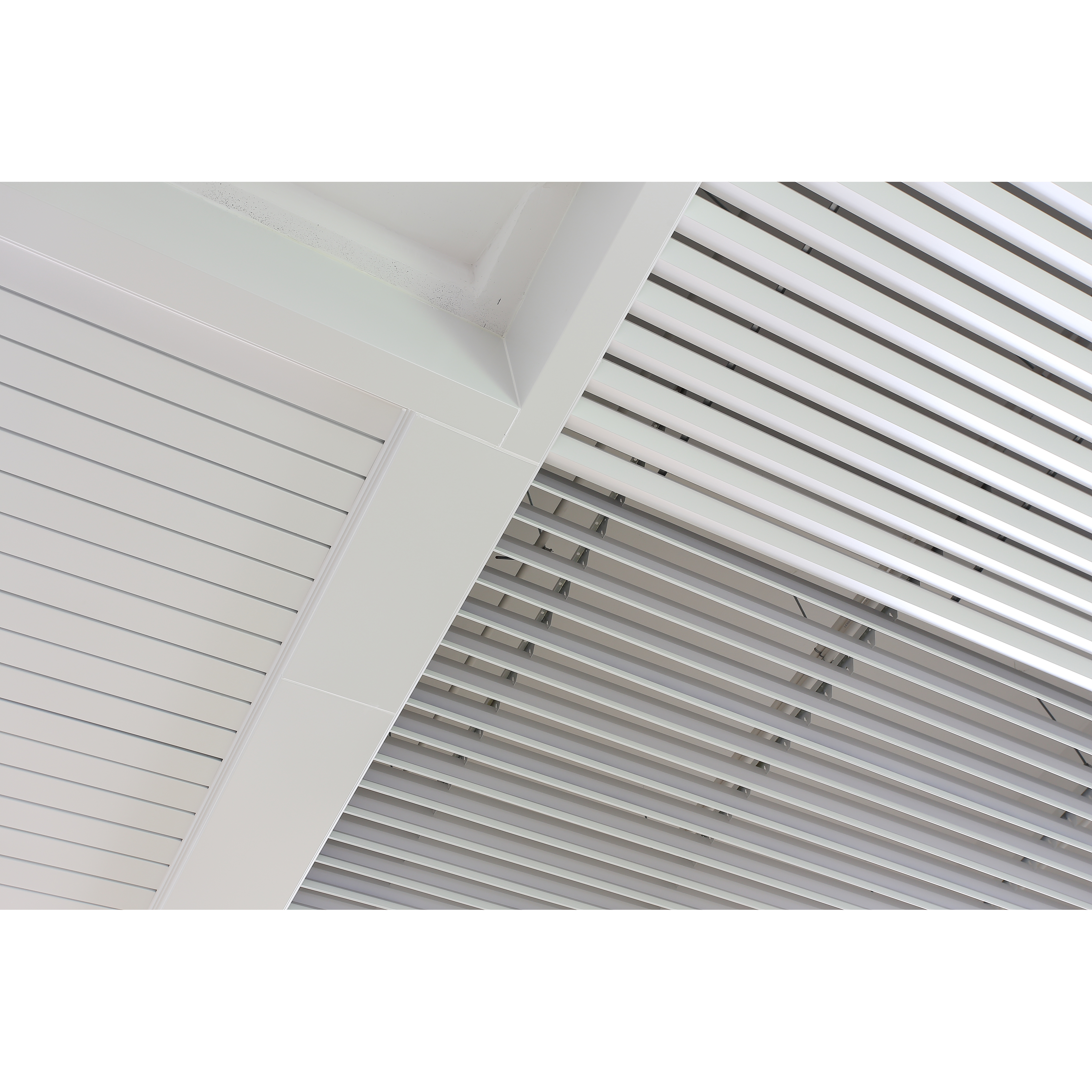 Aluminum Ceiling V-shaped Metal Linear Ceiling Suspended Ceiling False Ceiling Fireproof