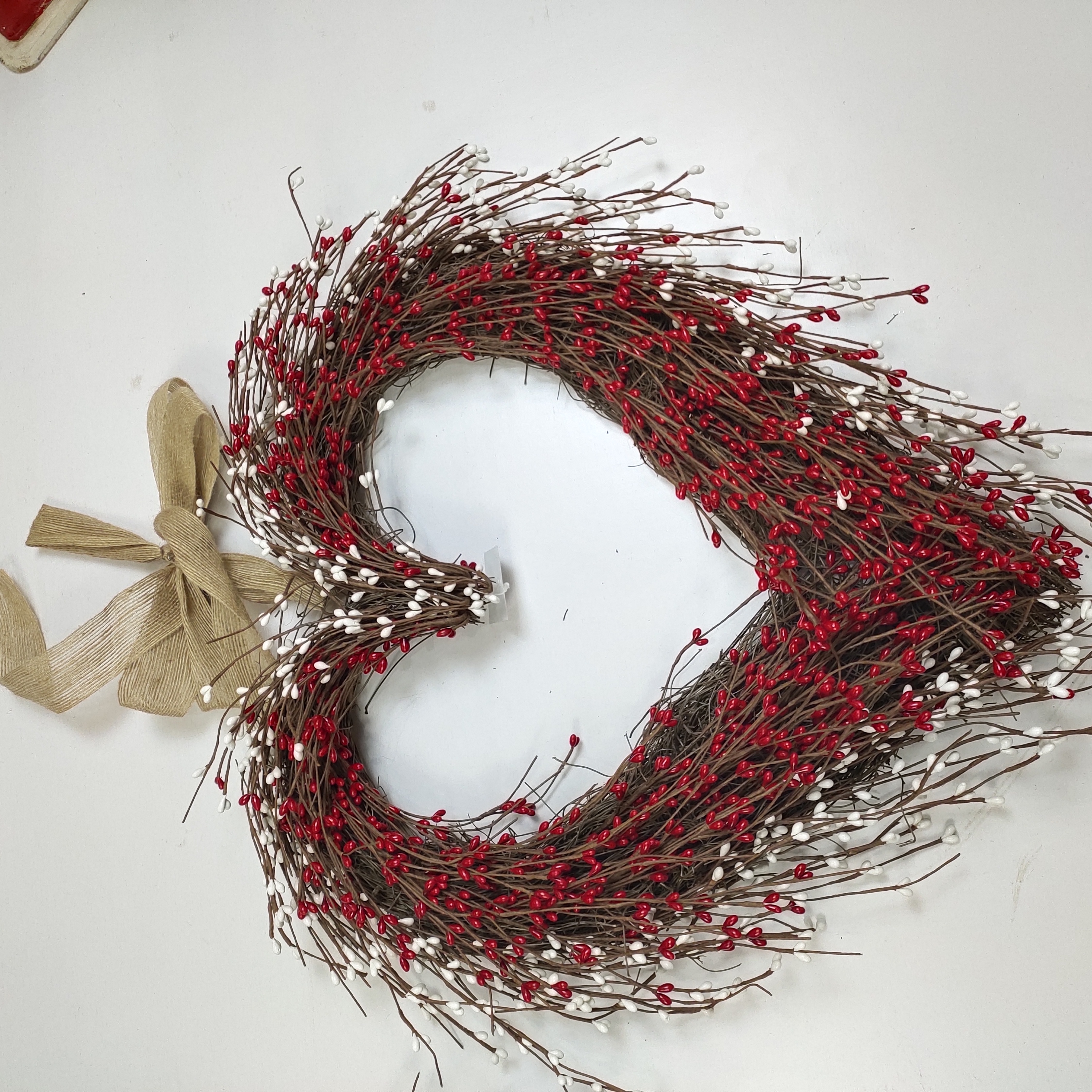 Red /white berry heart wreath
