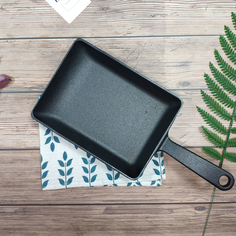 Cast iron shovel