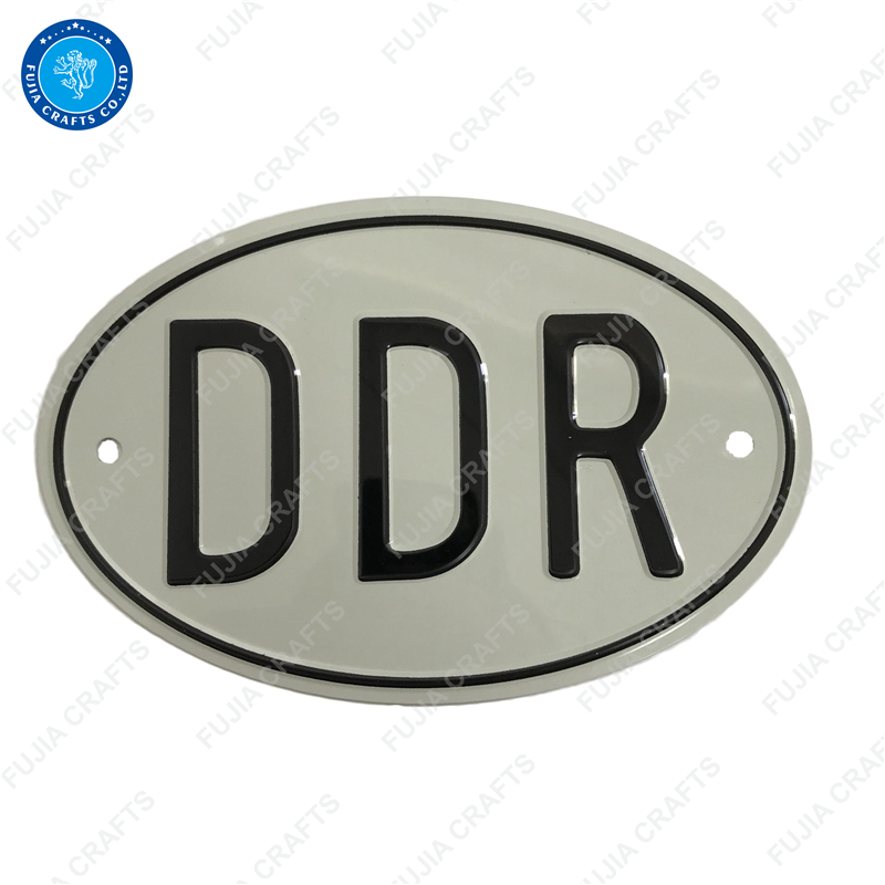 Wholesale Multiple Irregular Patterns Vintage Custom Tin Sign Printing Retro Decorative Metal Plate Tin Sign