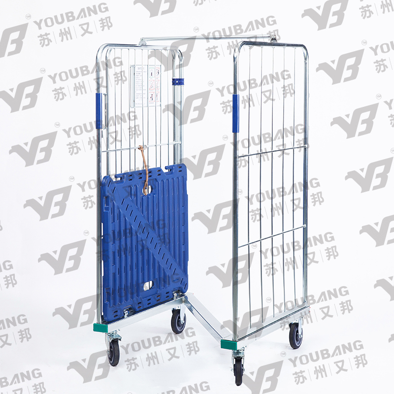 Roll cage with plastic board