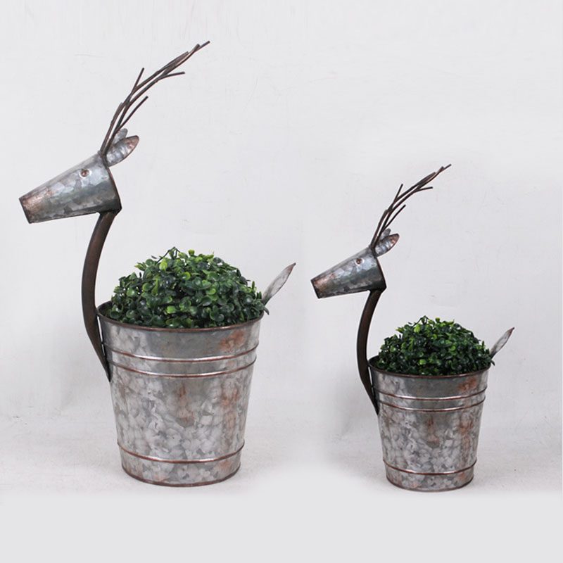 Metal pot