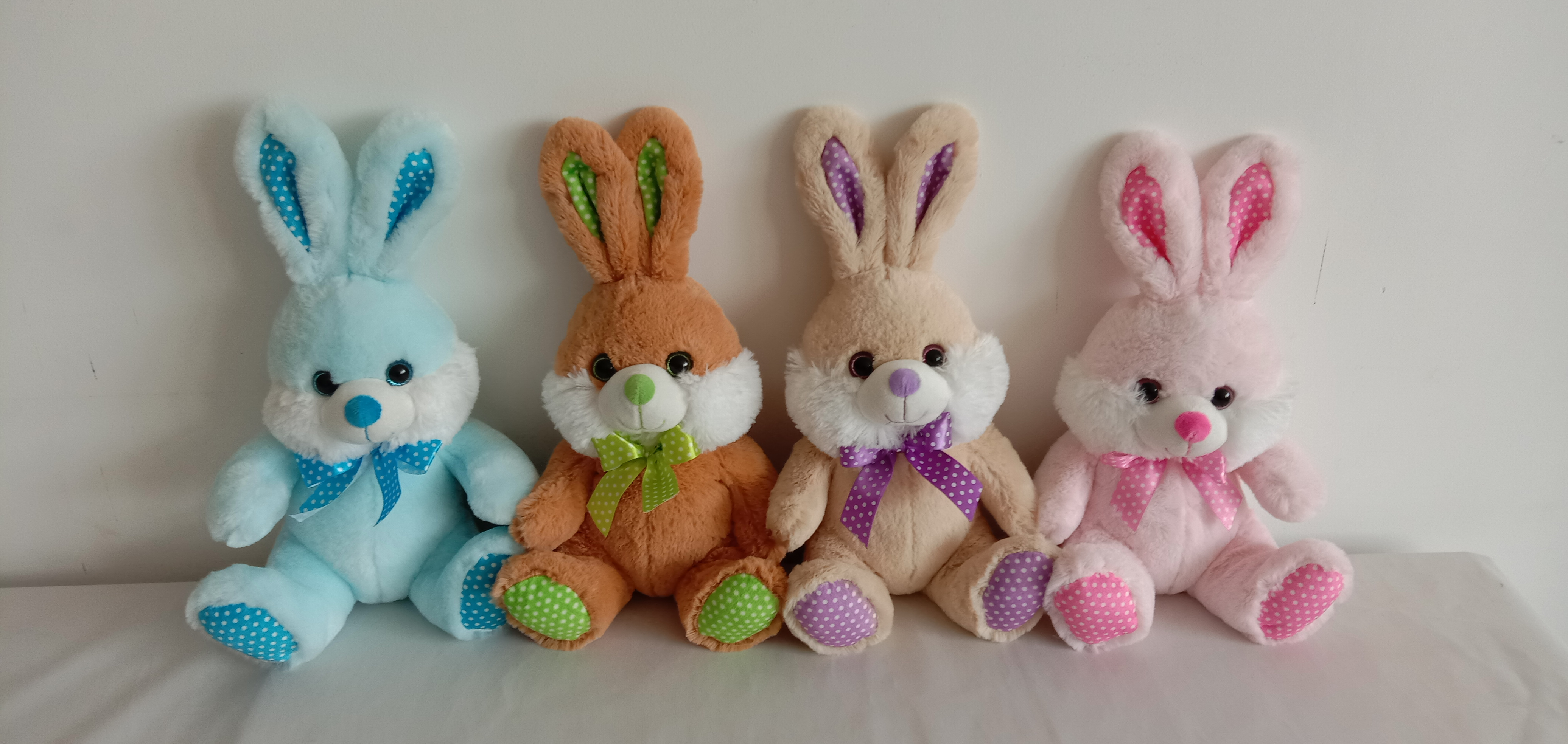 Bunny w/ ribbon