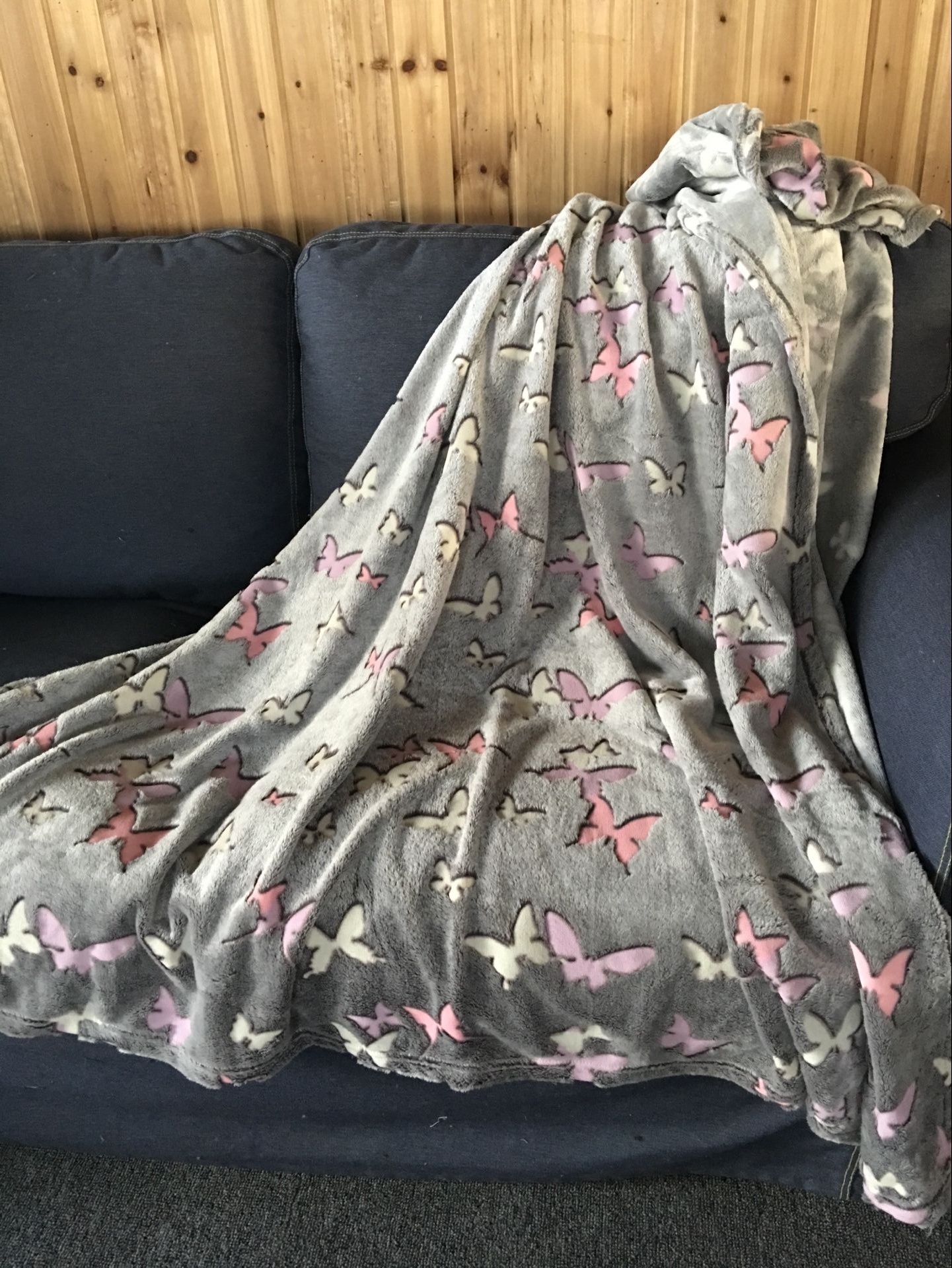 Glow-in-the-dark flannel blanket