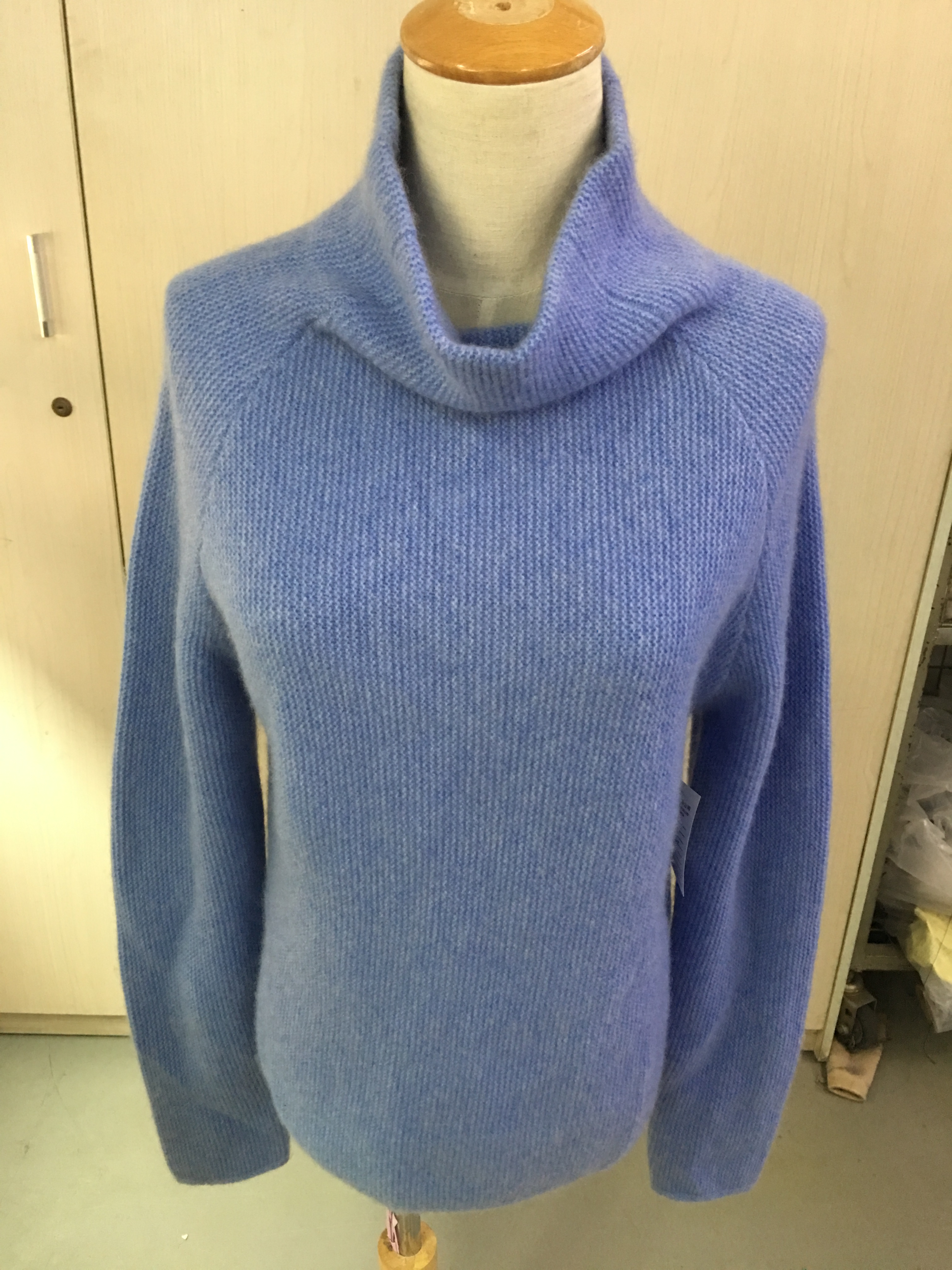 Women‘s Kniited Pullover