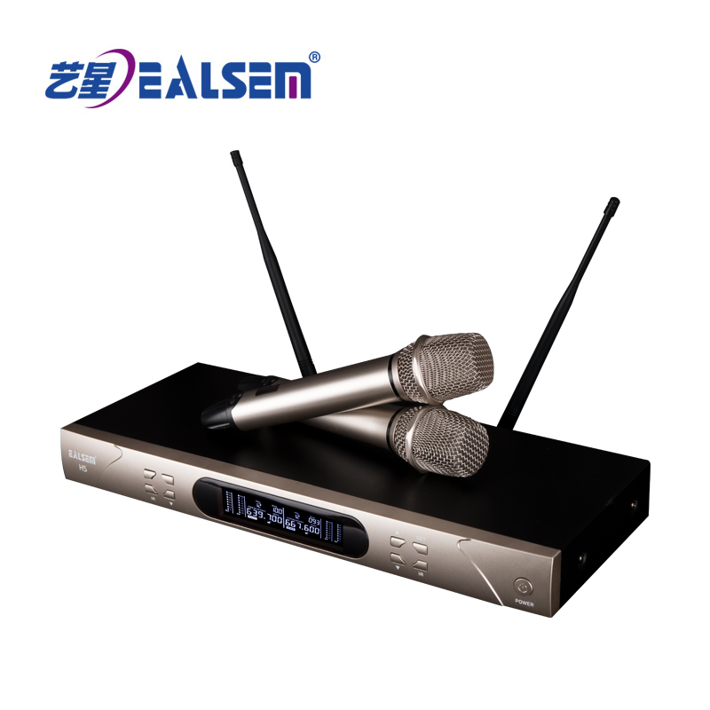 UHF wireless rechargeable microphone