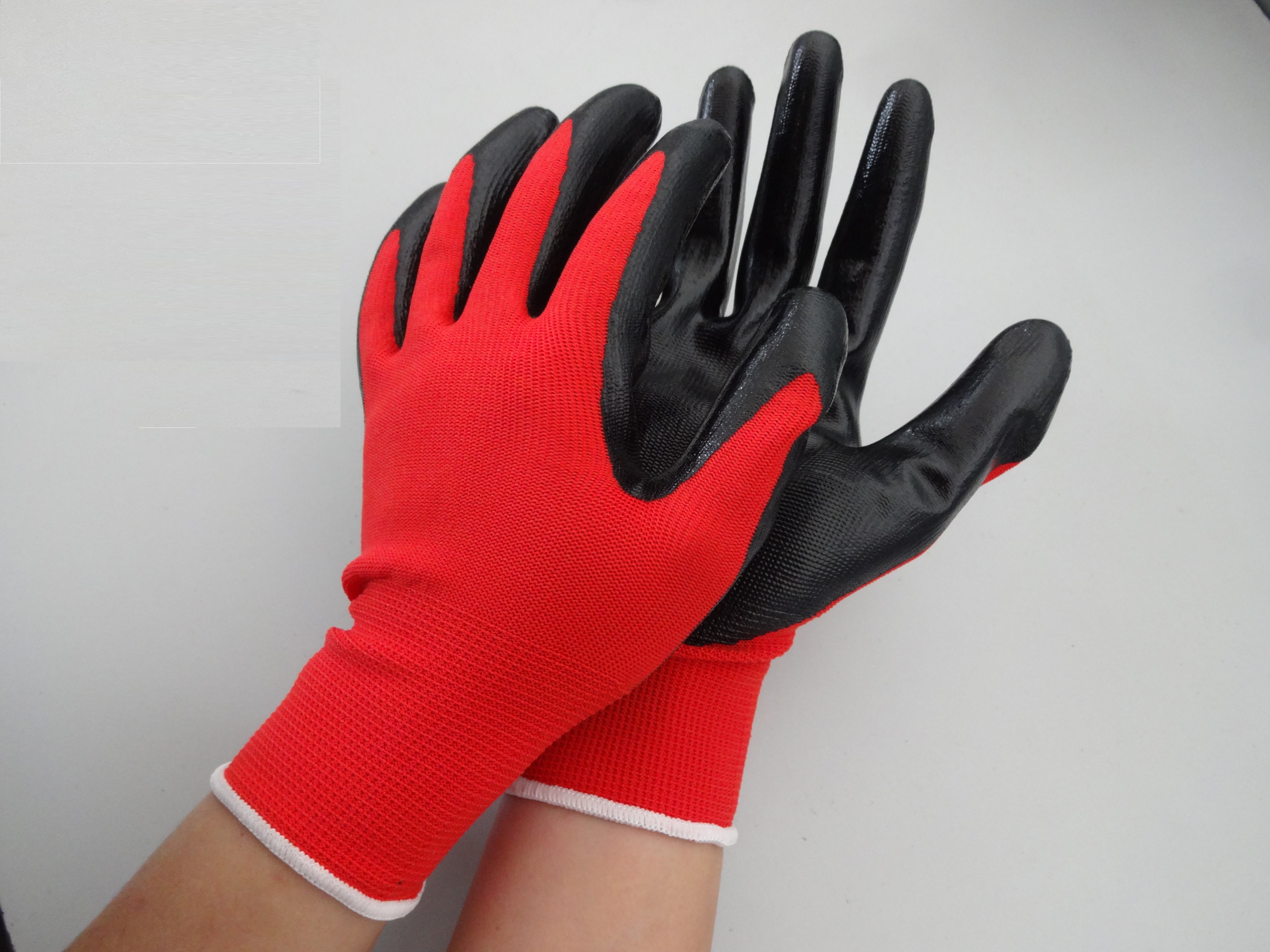 Nitrile gloves