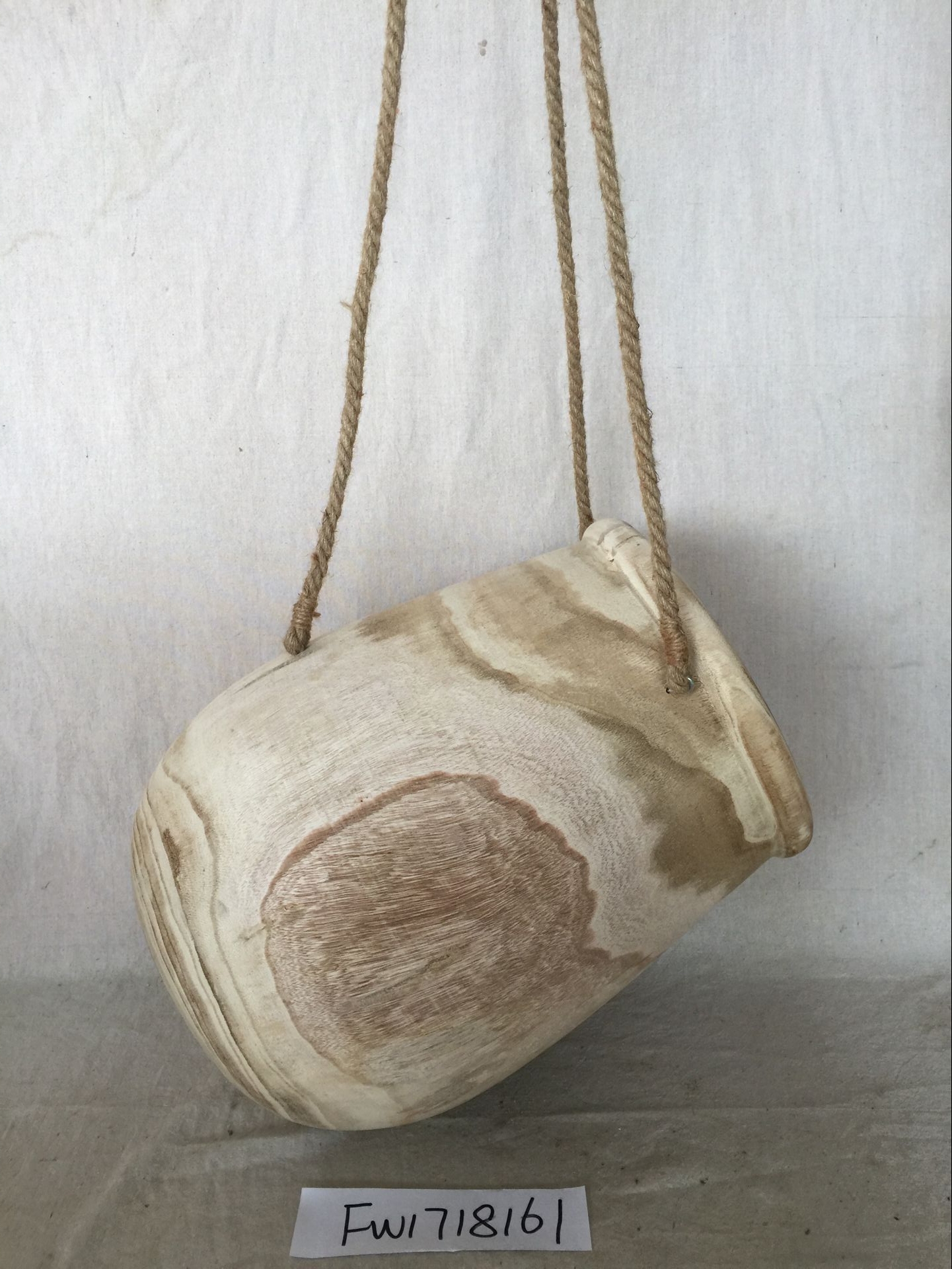 wooden pot