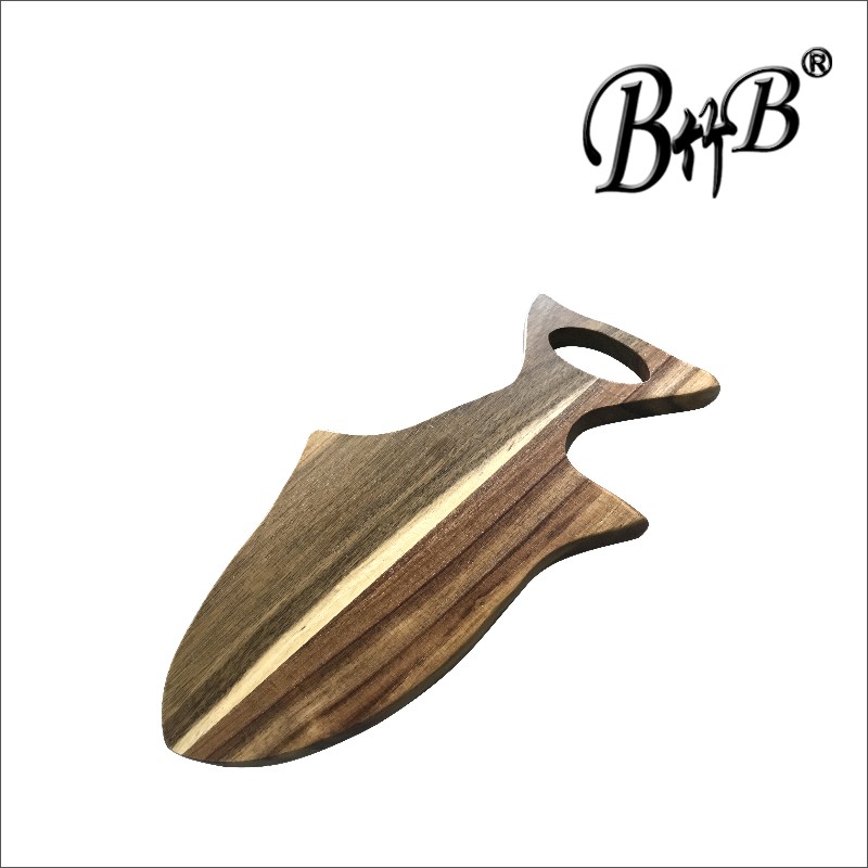acacia cutting board