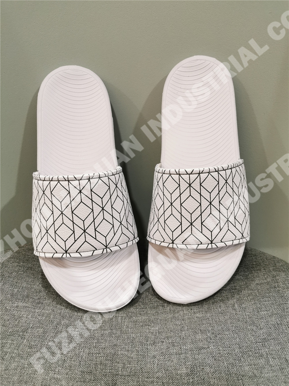 New single color EVA MODEL beach slipper