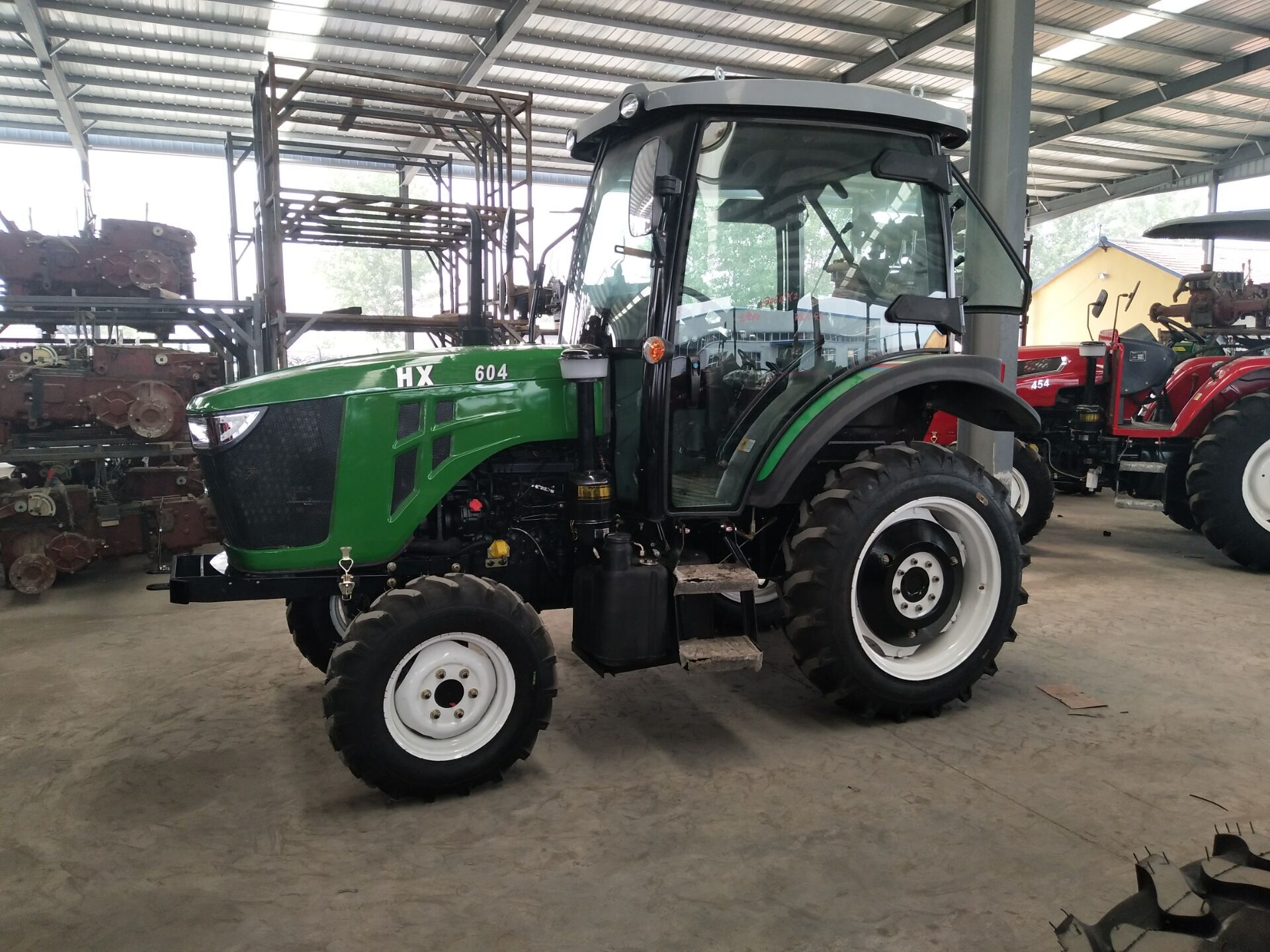 001 HUAXIA 55 horse power 4 wheel drive tractor