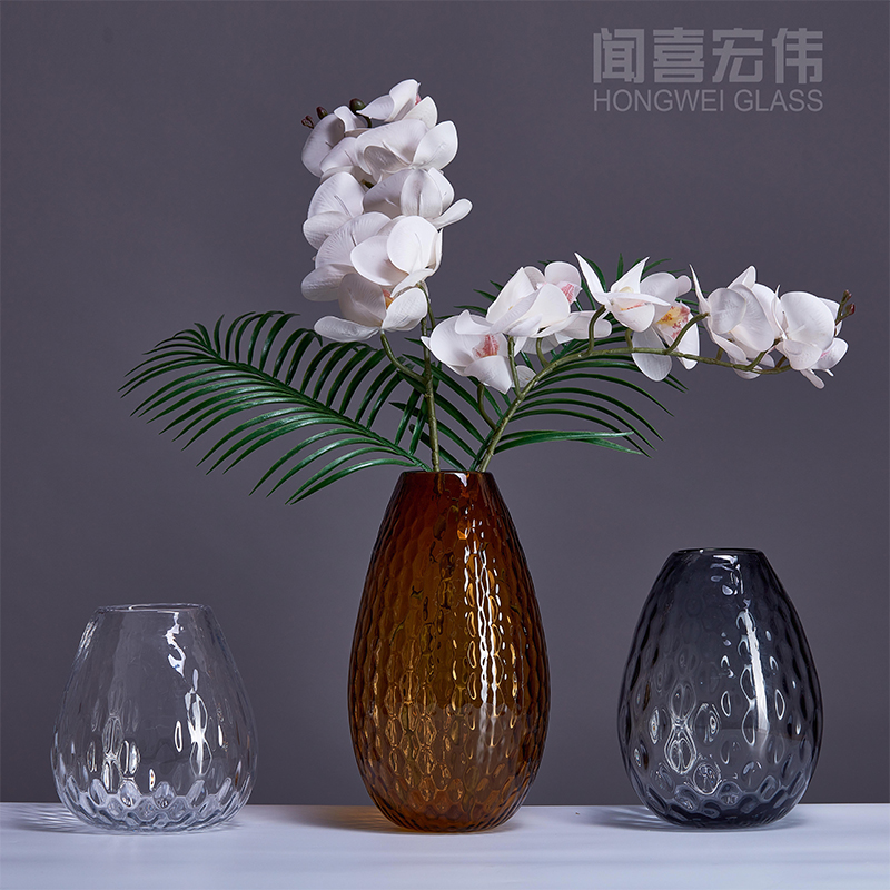 Color vase