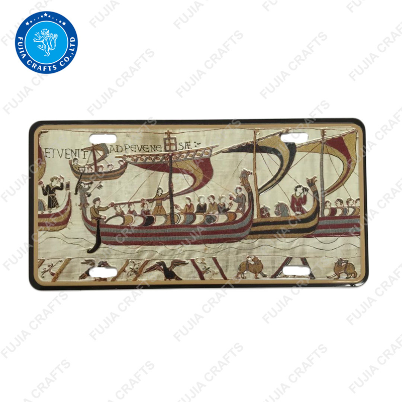 Good price hot sell customized embossed post card