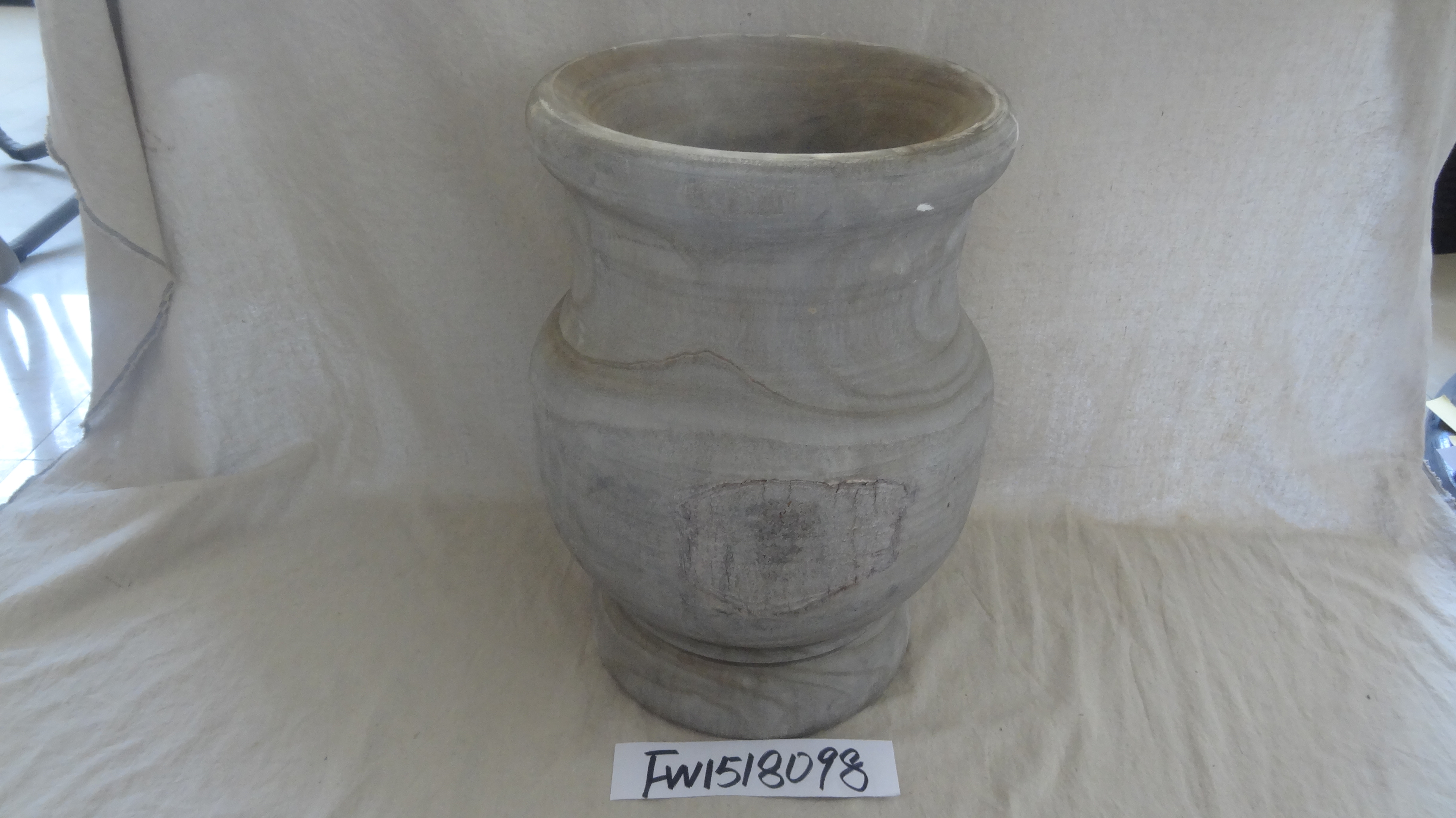 wooden pot