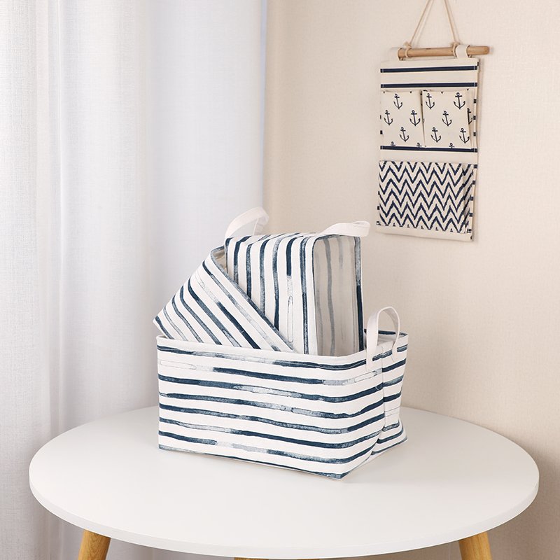 Small box set of three storage baskets