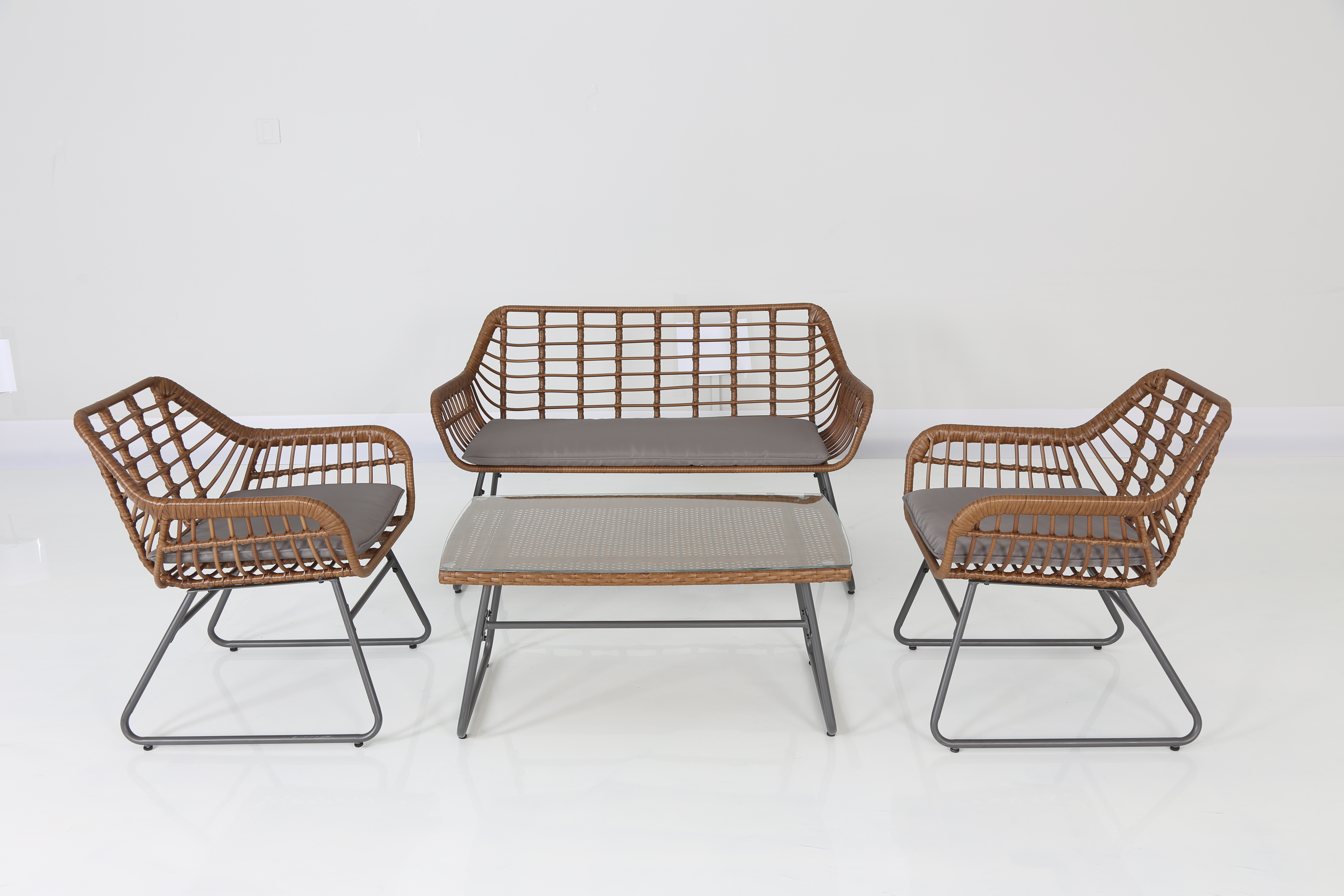 LINHAI SUNRISE LEISURE PRODUCTS CO., LTD – cama de metal 4