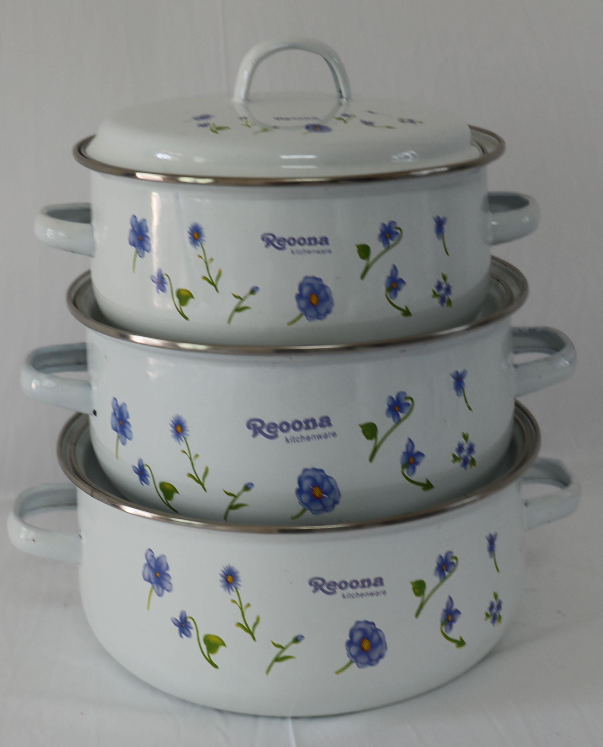 Enamel casserole