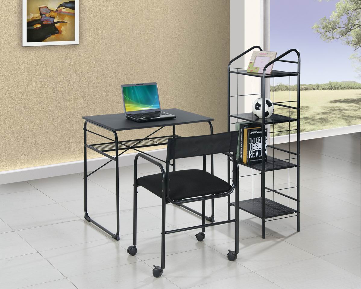 Computer desk