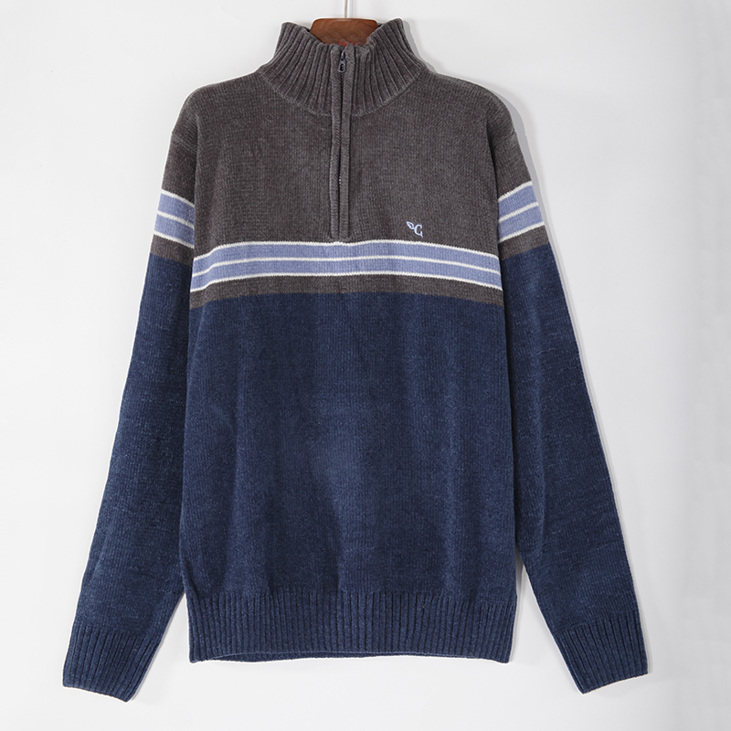 Men‘s half high neck knitted sweater’