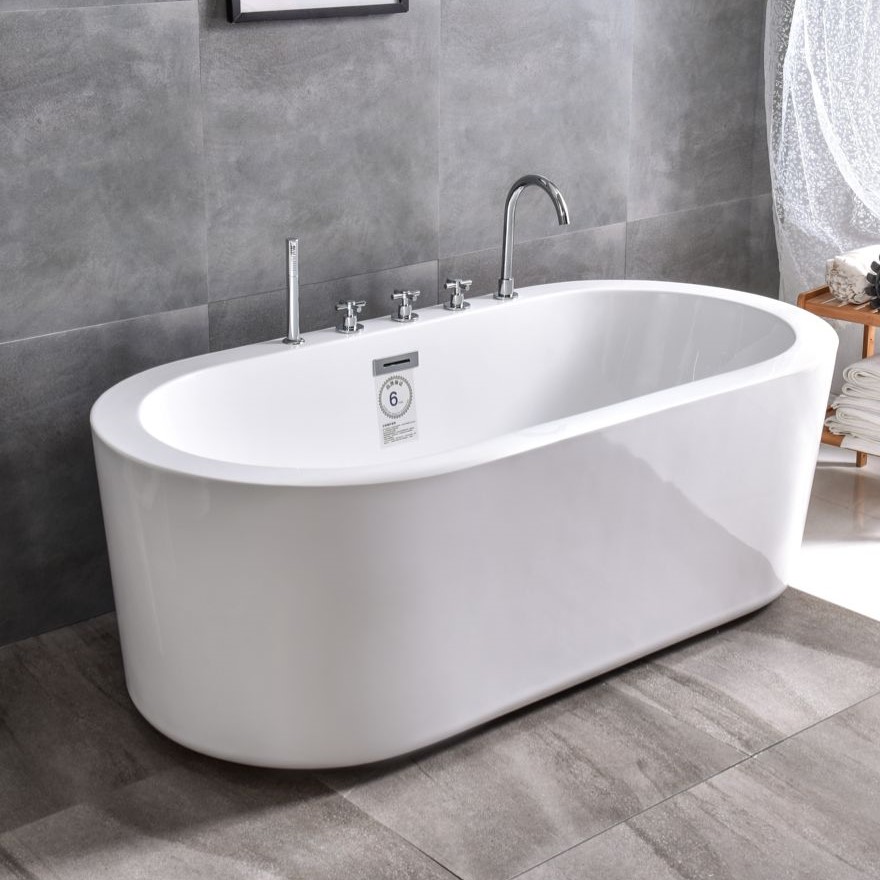 Free standing bathtub