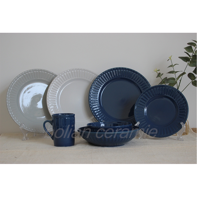 Embossment wth solid color glaze dinnerware