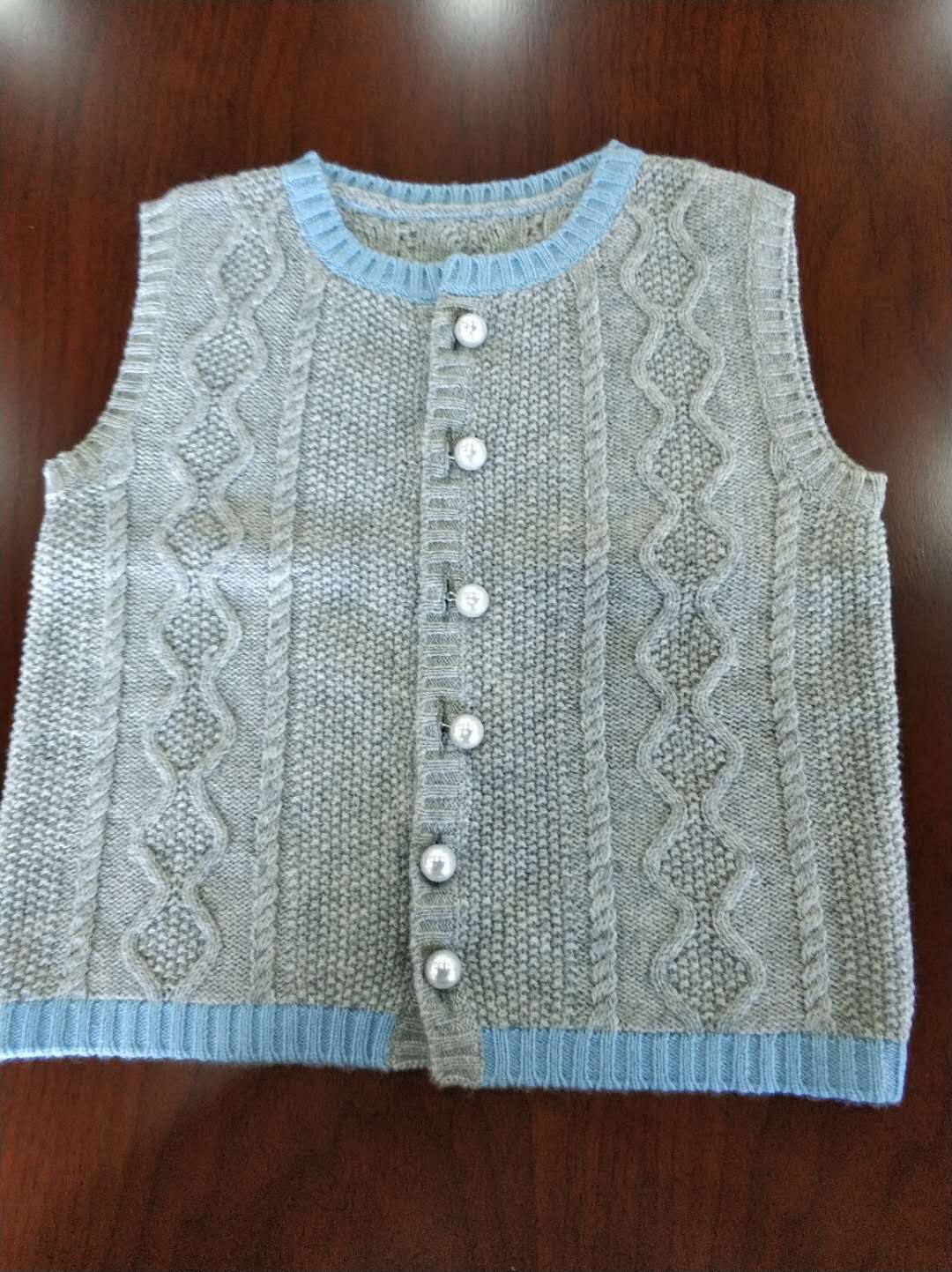 cashmere knitting vest of girl
