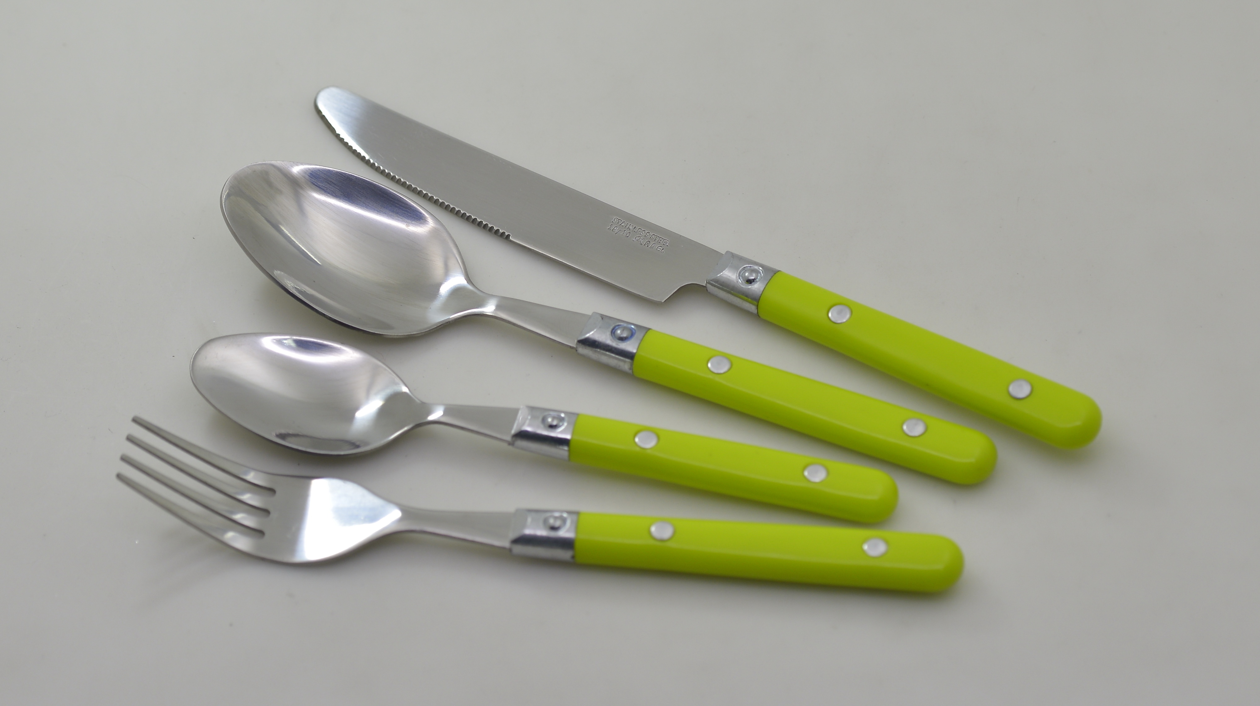 Factory price plastic handle S.S fork and spoons