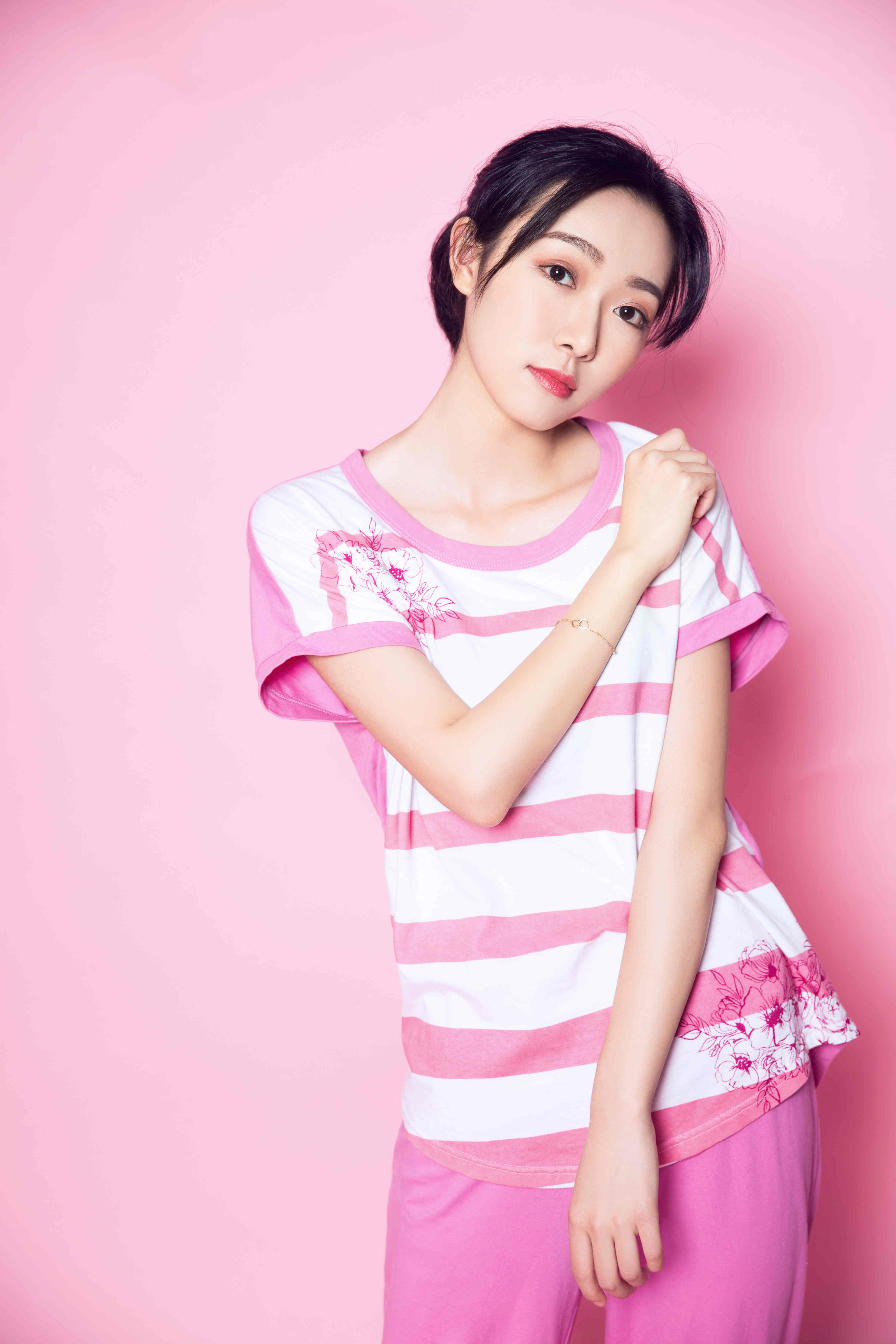 NANCHANG KUNHAN INDUSTRY DEVELOPMENT CO.,LTD – vestido de noche 3