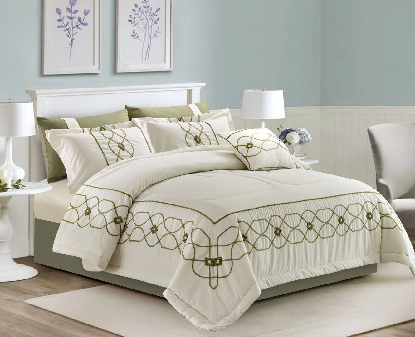 Emboidery comforter sets