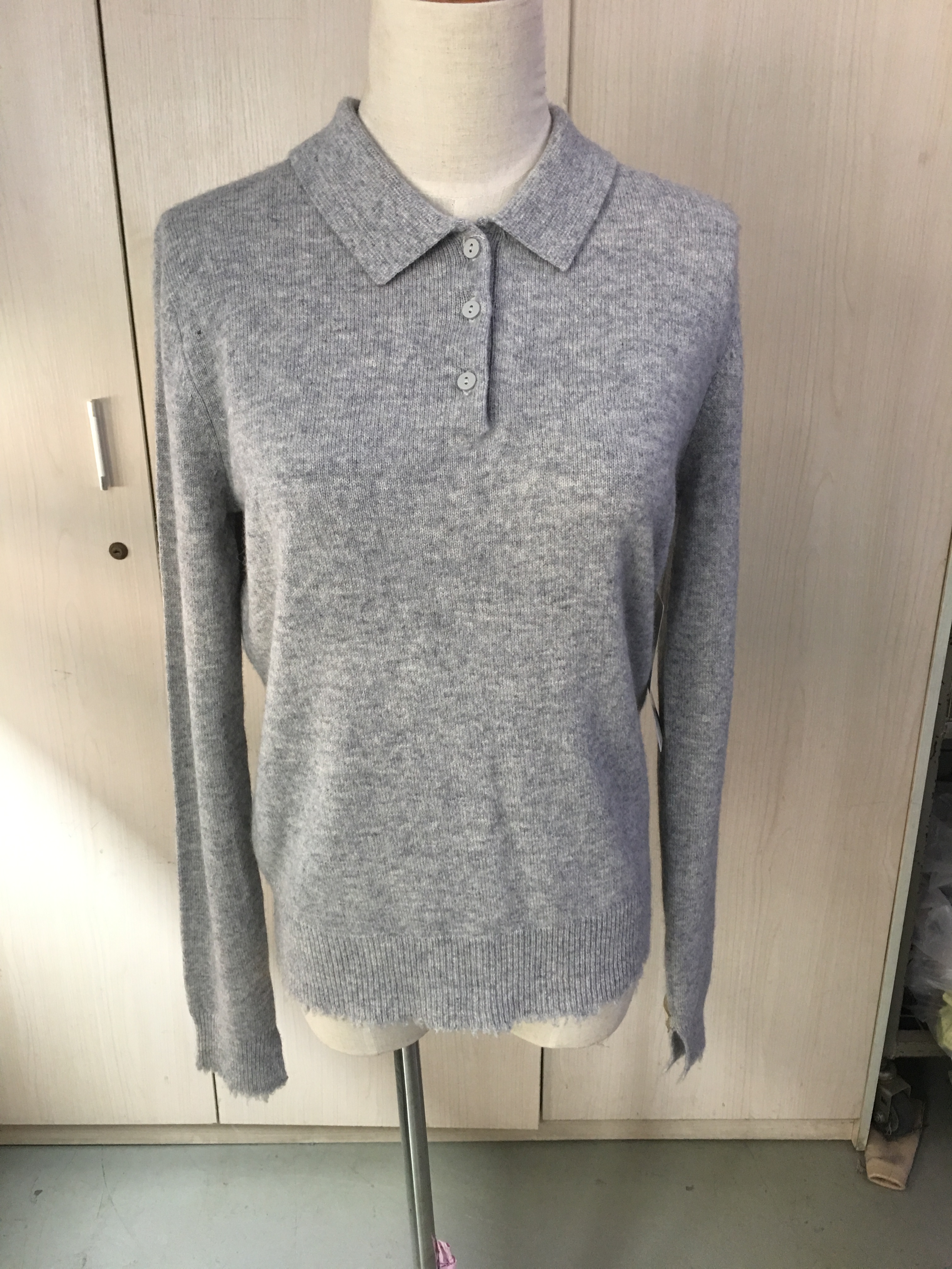 Women‘s Kniited Pullover