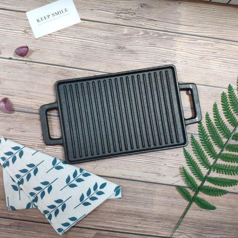 Cast iron reversible griddle