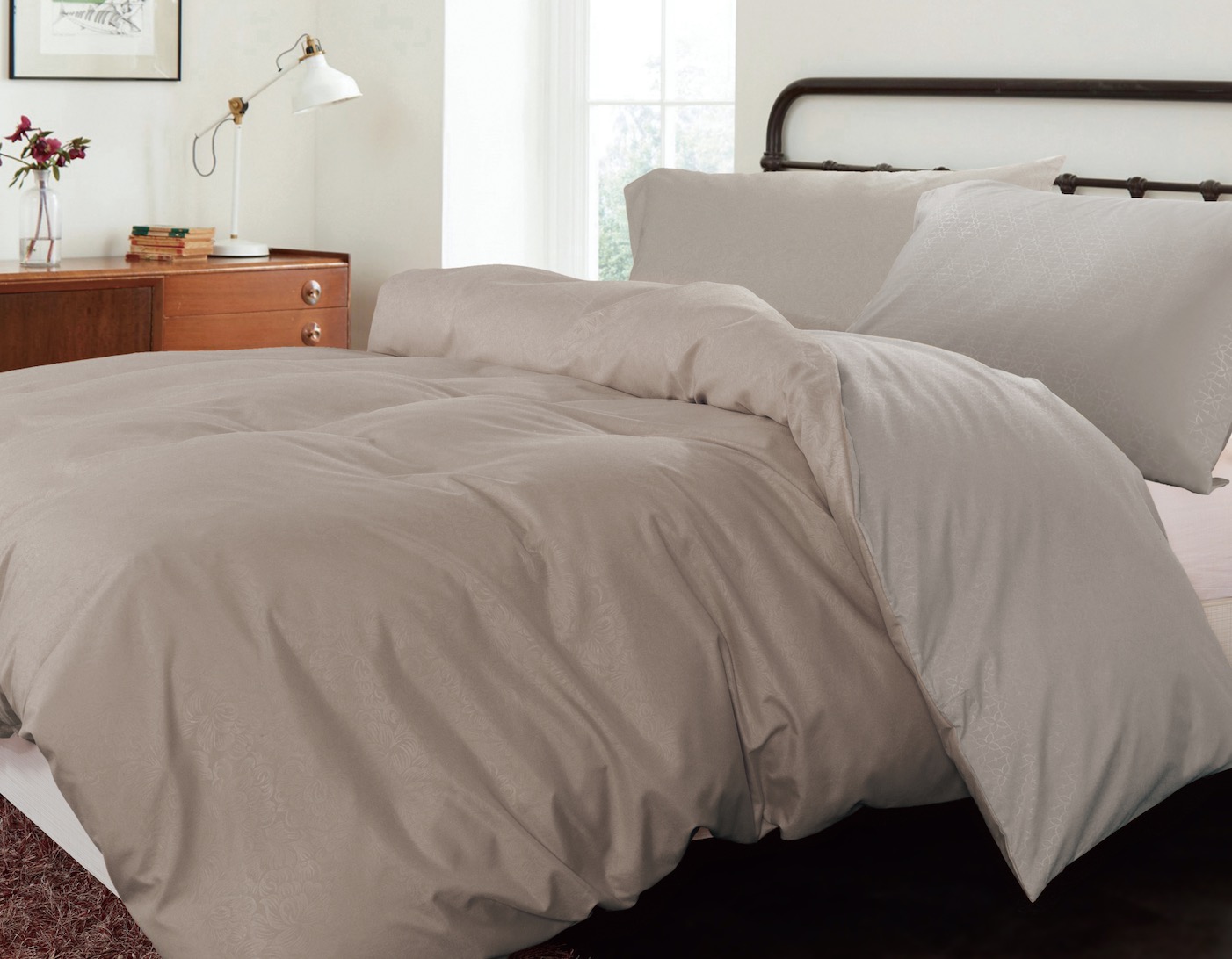 Microfiber embossing bedsheet set