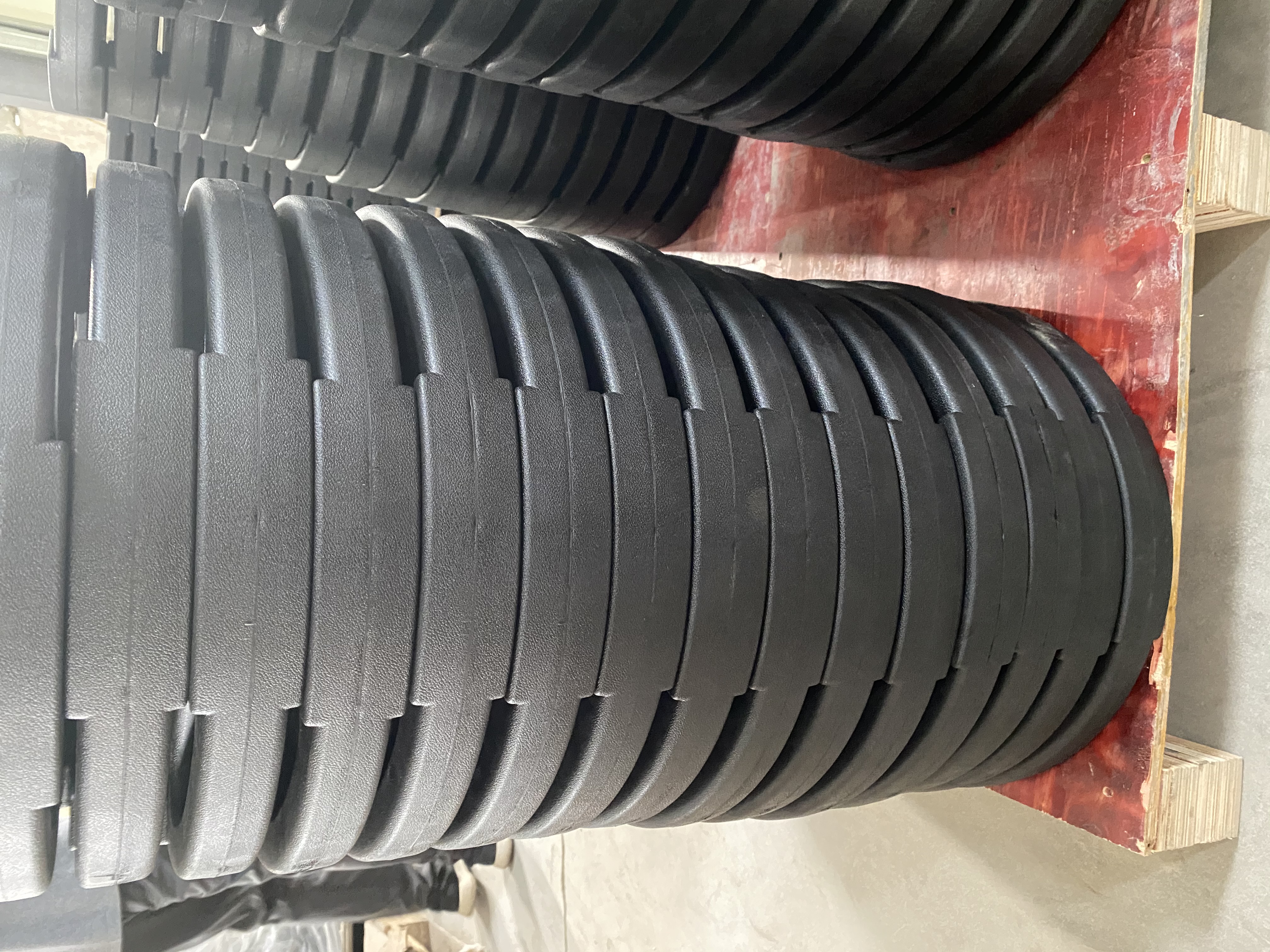 Three Holes Plate